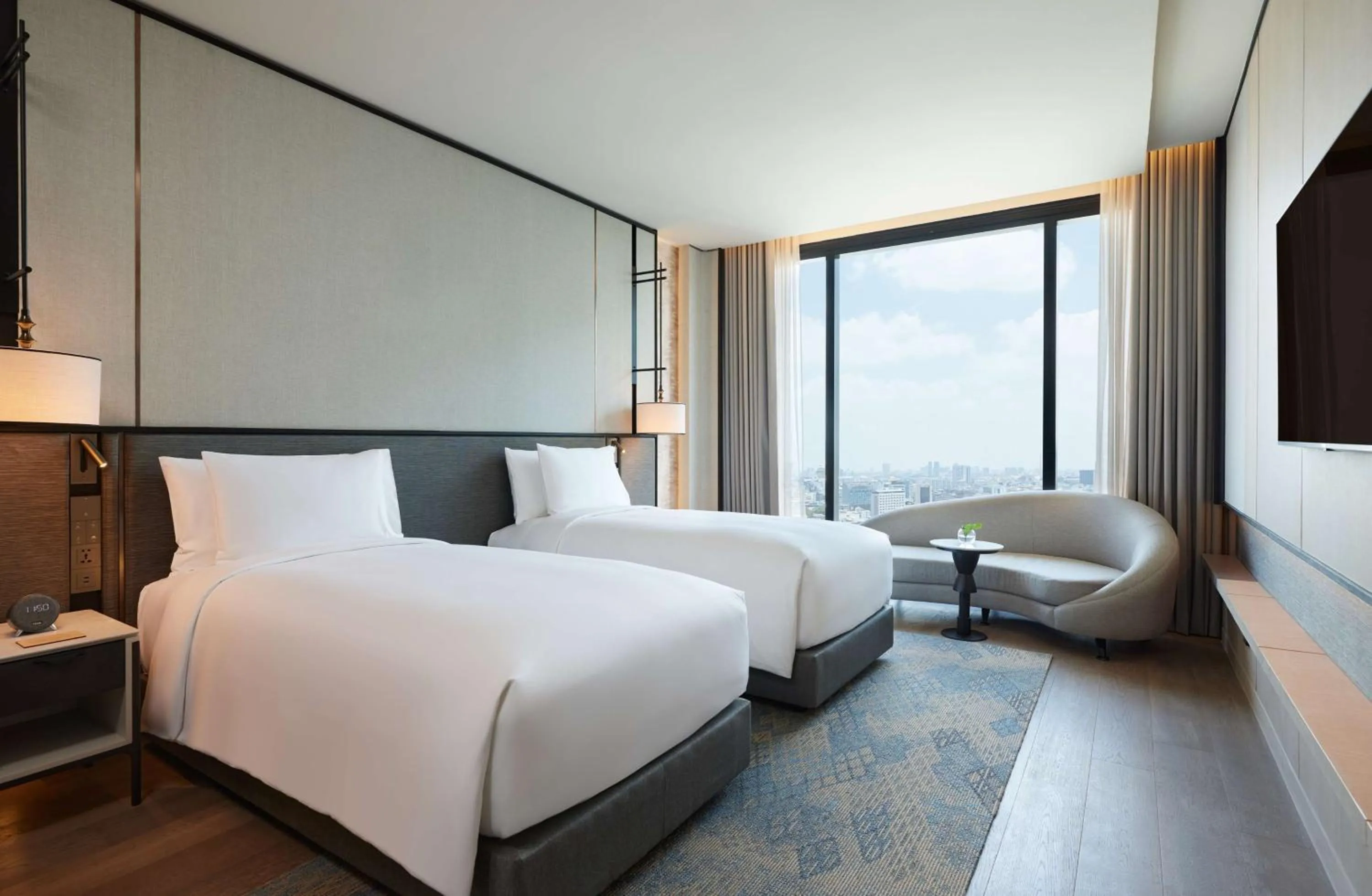 Photo of the whole room, Bed in dusitD2 Samyan Bangkok
