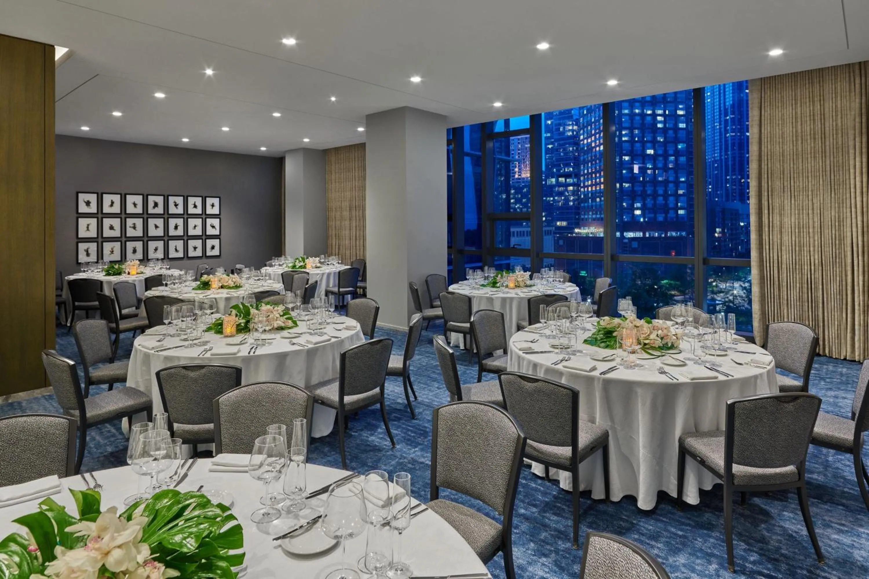 Meeting/conference room in The St. Regis Chicago