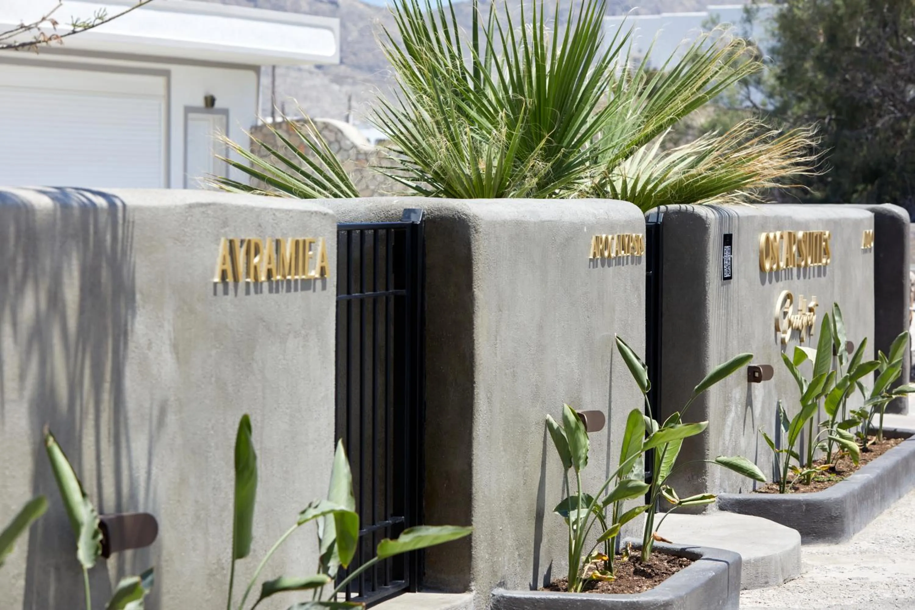 Day in Oscar Beachfront Suites - Adults Only