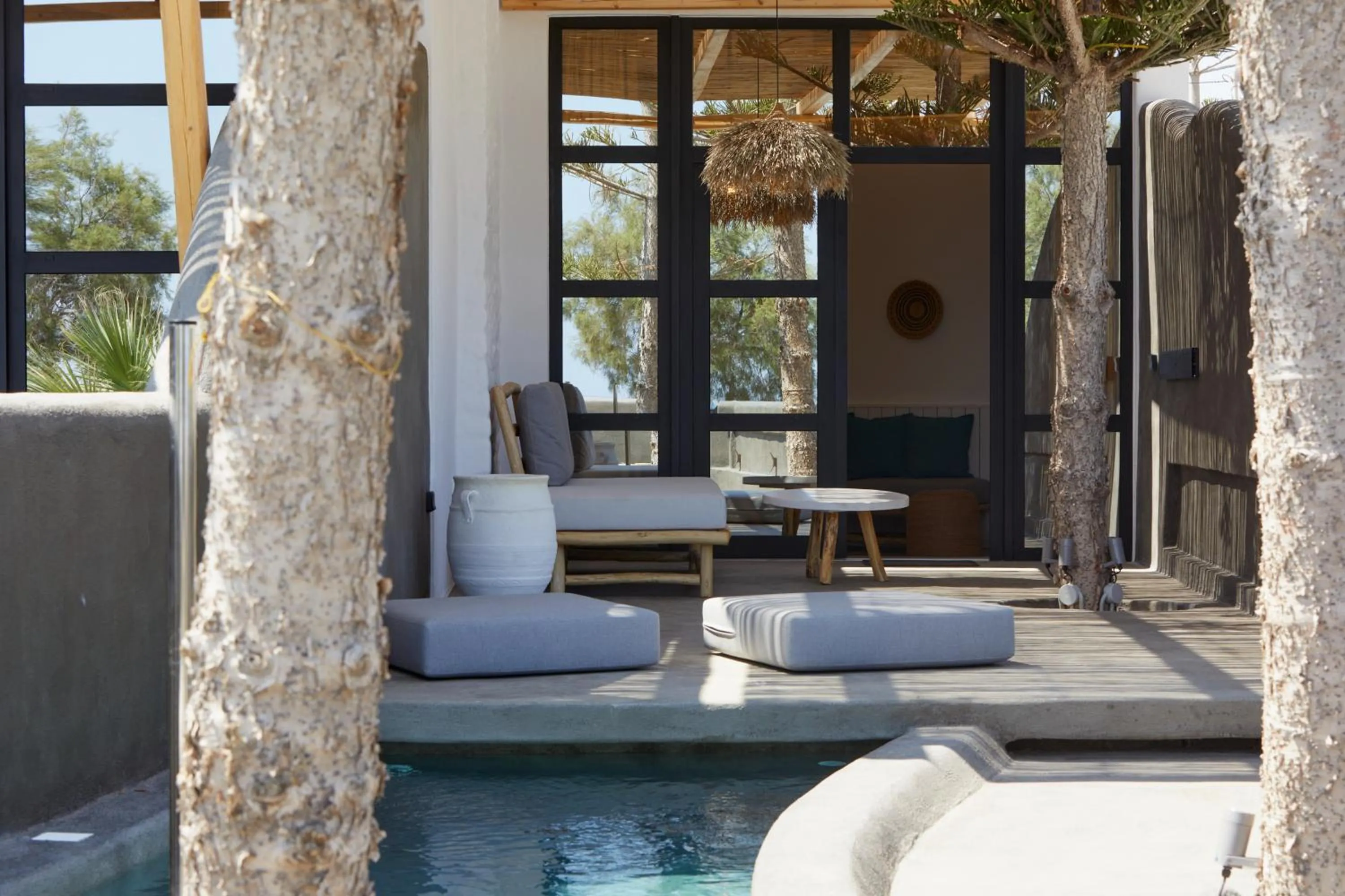 Day in Oscar Beachfront Suites - Adults Only