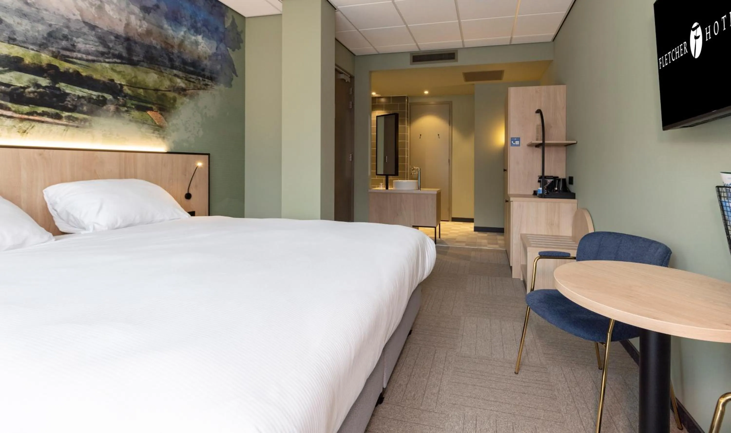 Photo of the whole room, Bed in Fletcher Hotel-Restaurant Marknesse