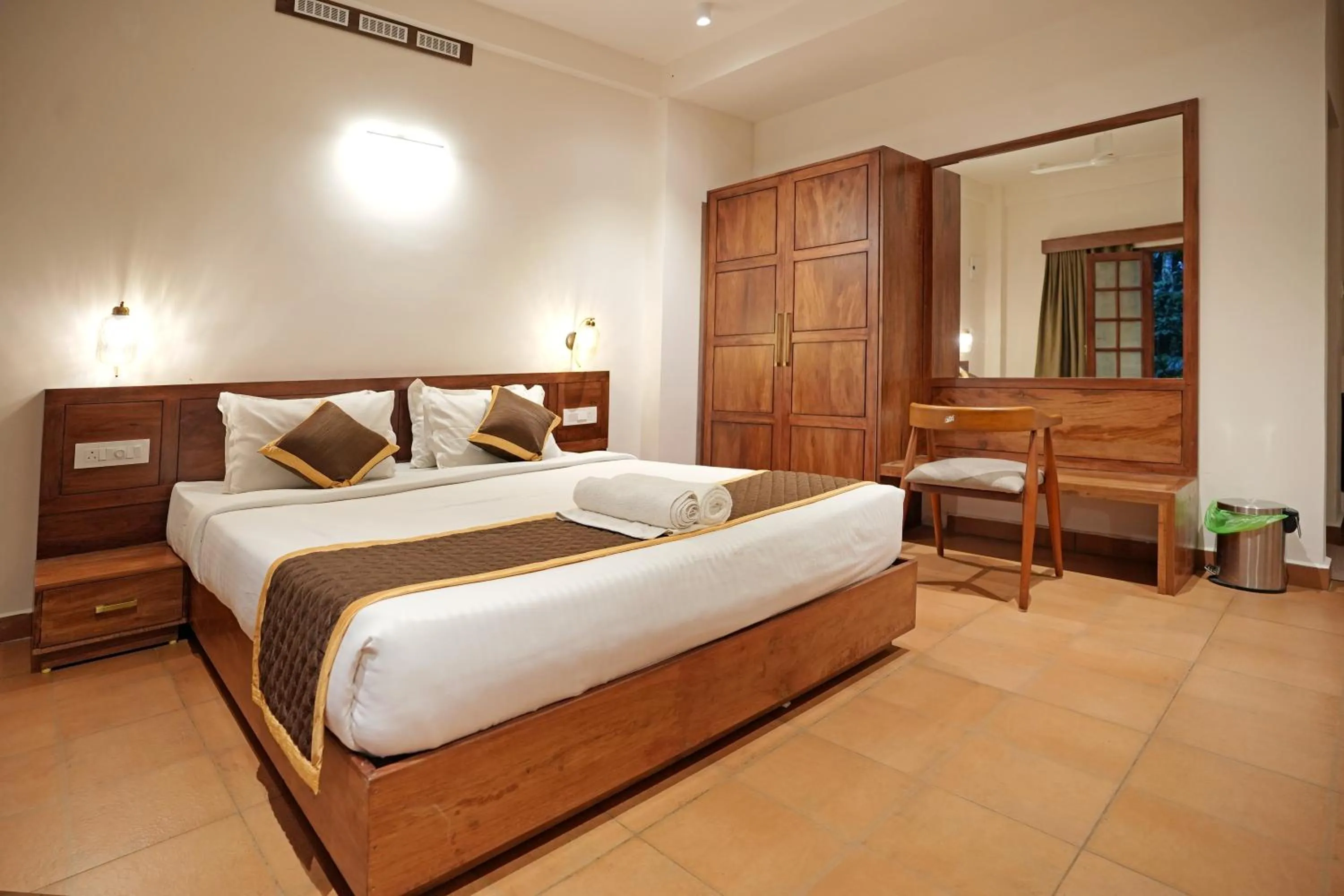 Bedroom, Bed in Coffee Acres Resort