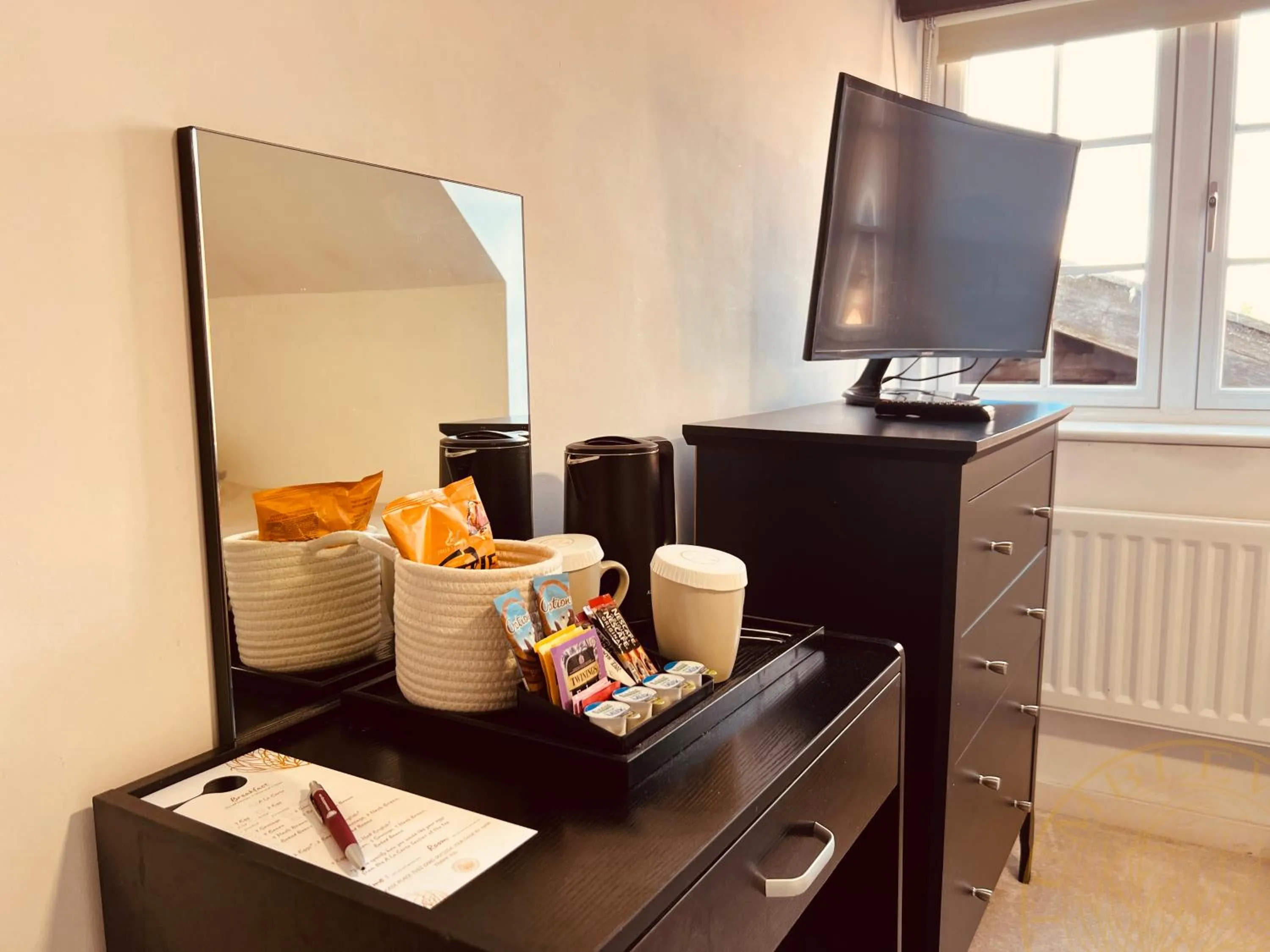 TV and multimedia in Tumbleweed Cottage