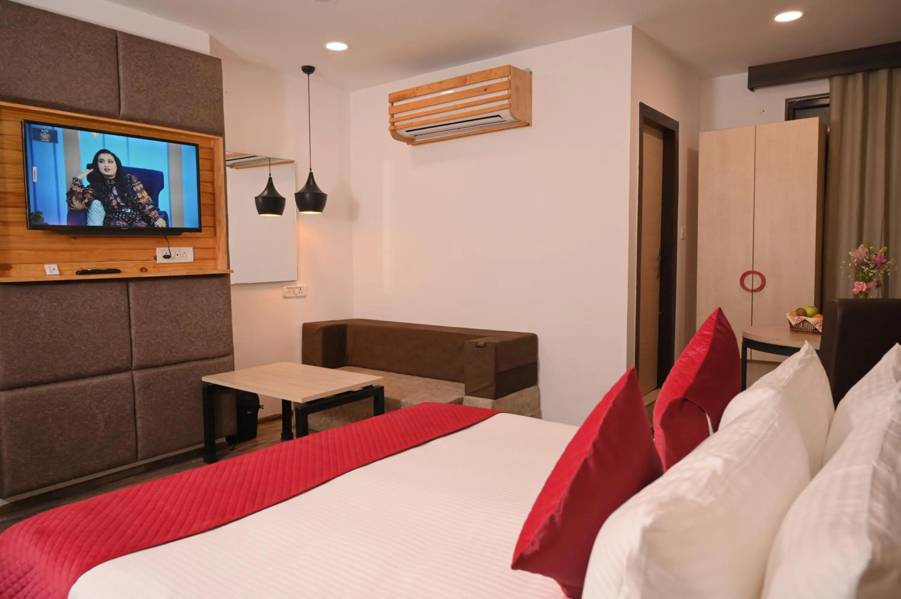 Bed in Ayaan Residency