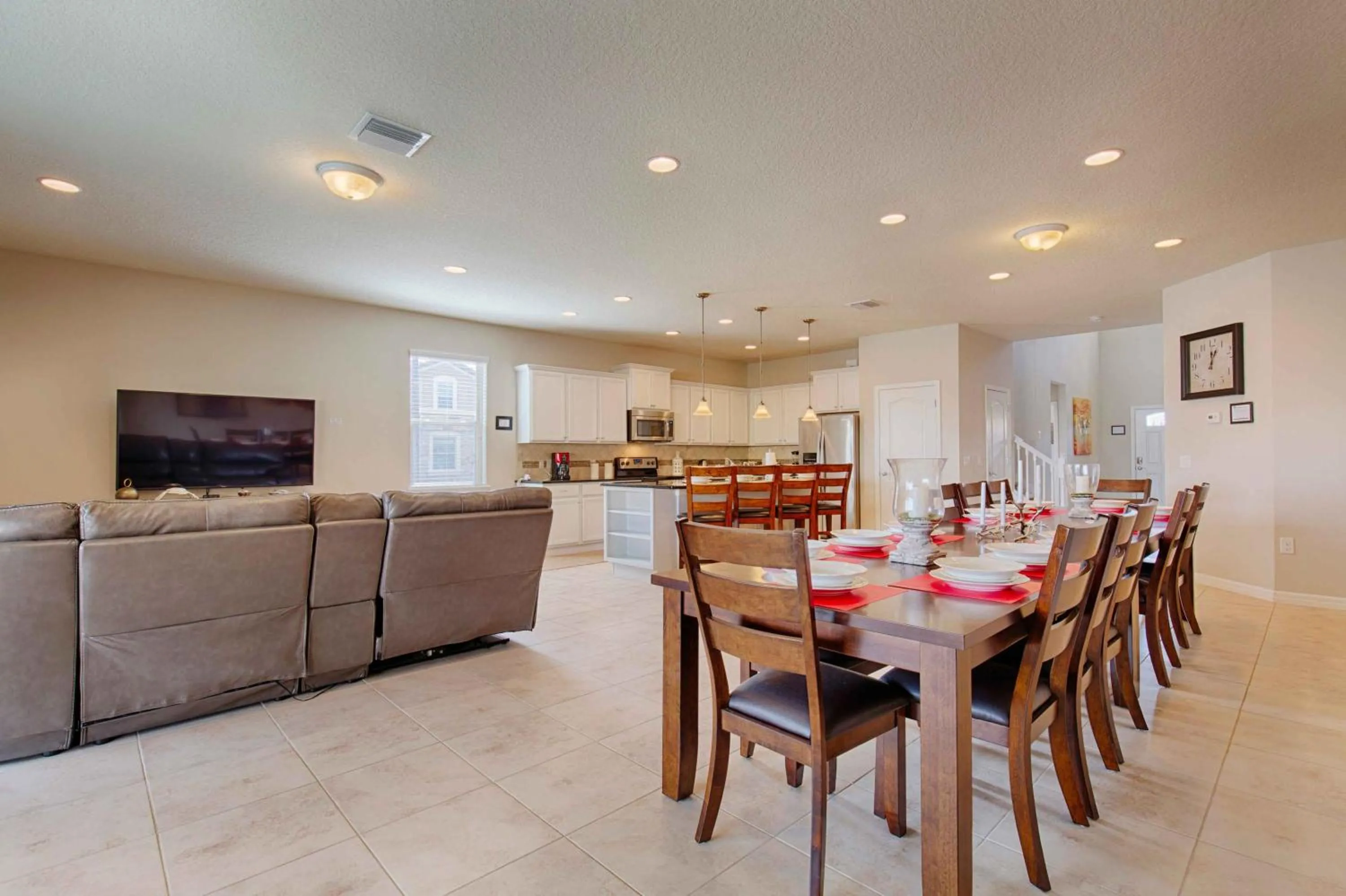 Property building in Windsor At Westside 8 - 8 Bed 6 Baths Villa