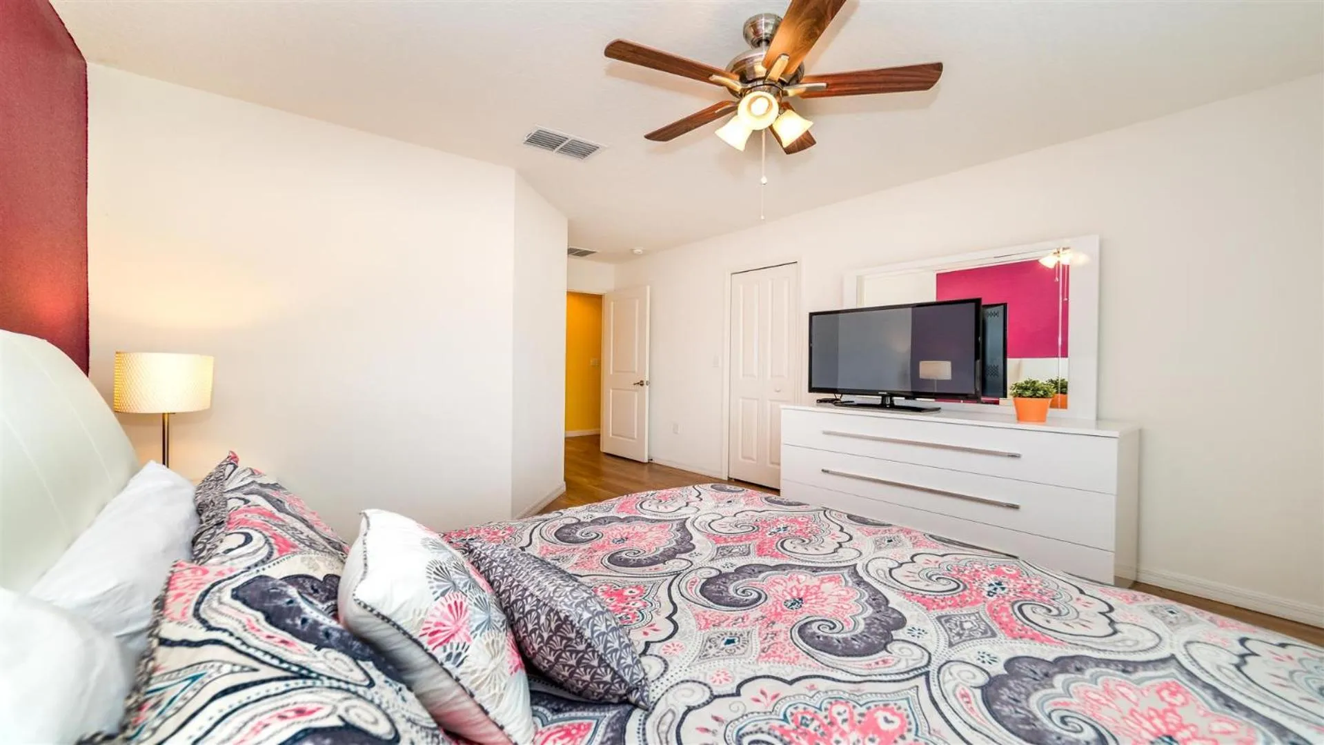 Bedroom in Crystal Cove 1 - 7 Bed 4,5 Baths Villa