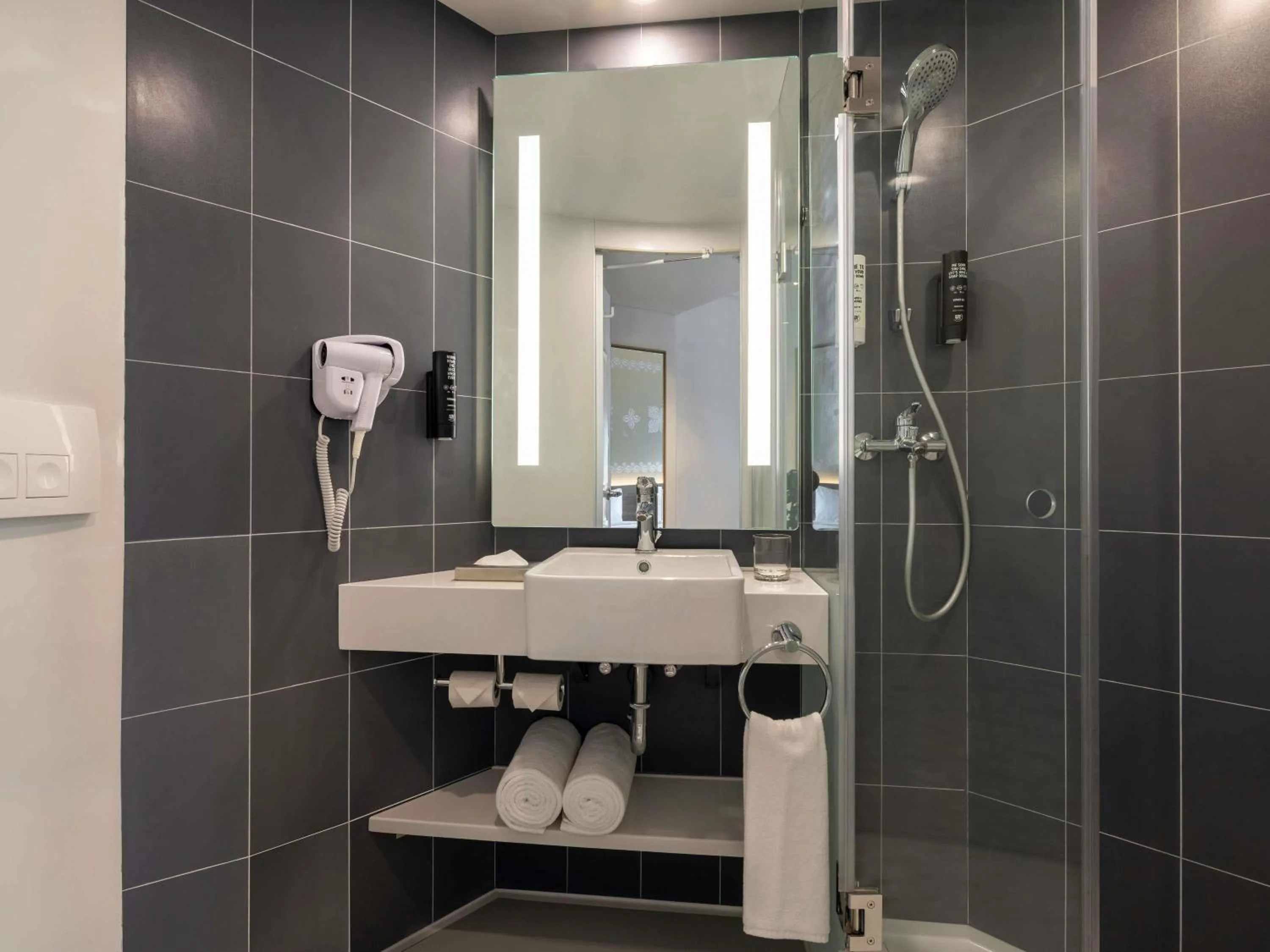 Bedroom in ibis Thane - An Accor Brand