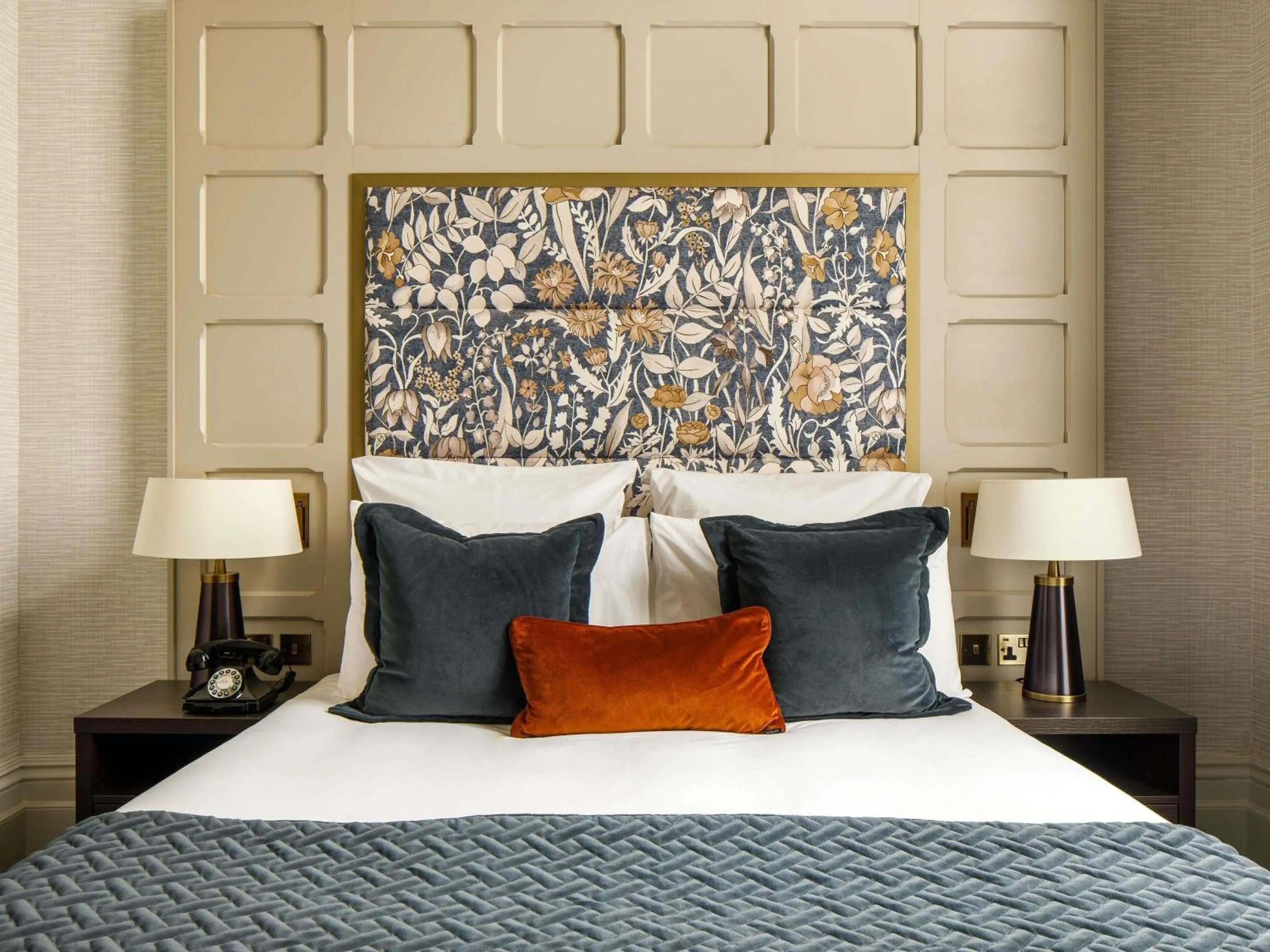 Bedroom, Bed in The Municipal Hotel Liverpool - MGallery