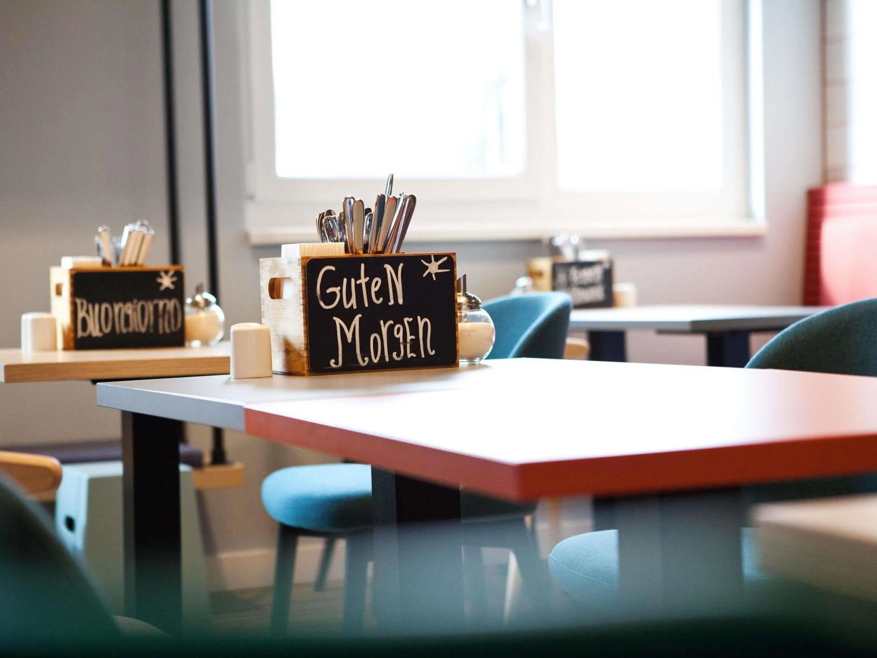 Seating area in greet Wien City Nord