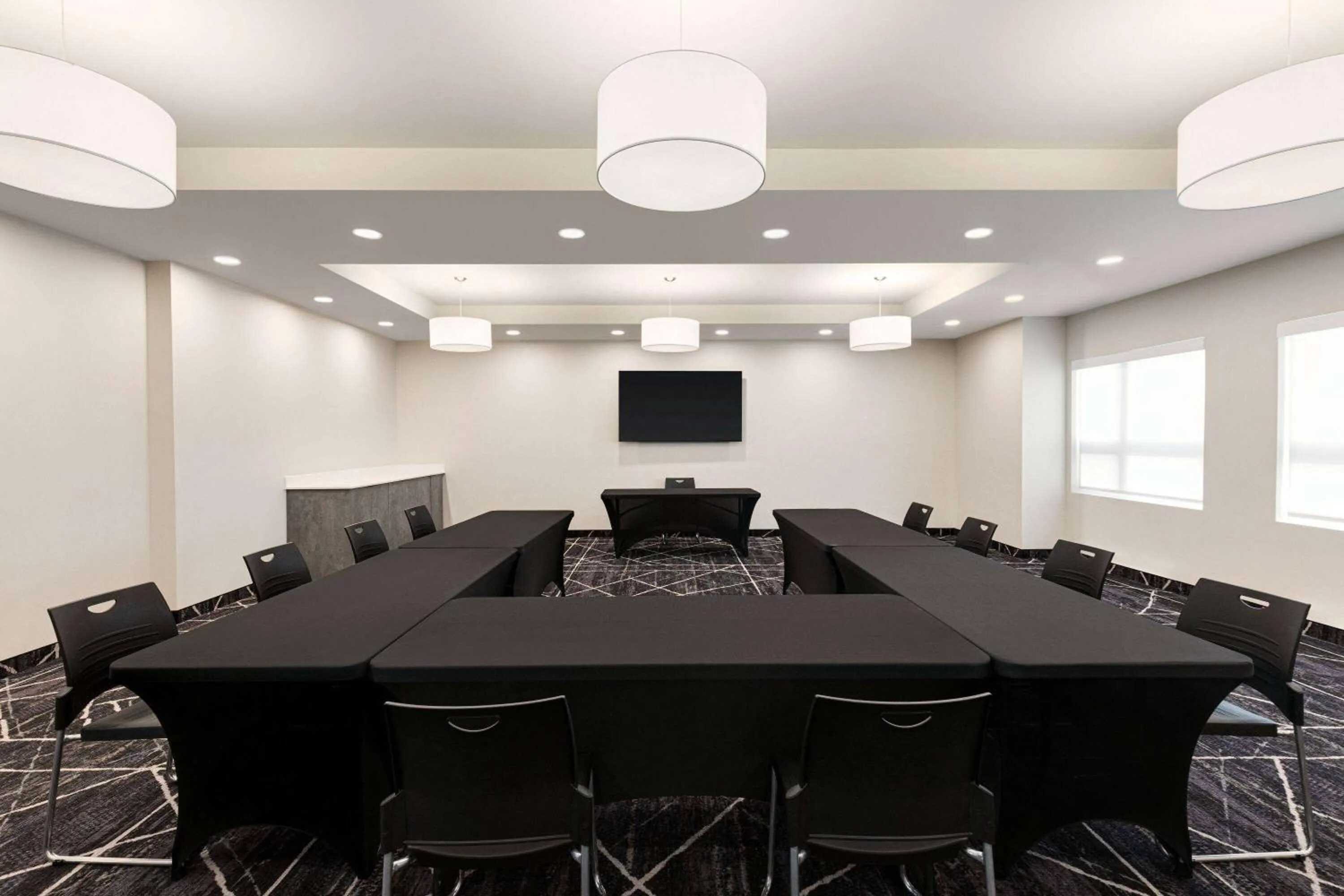 Meeting/conference room in Microtel Inn & Suites by Wyndham Boisbriand