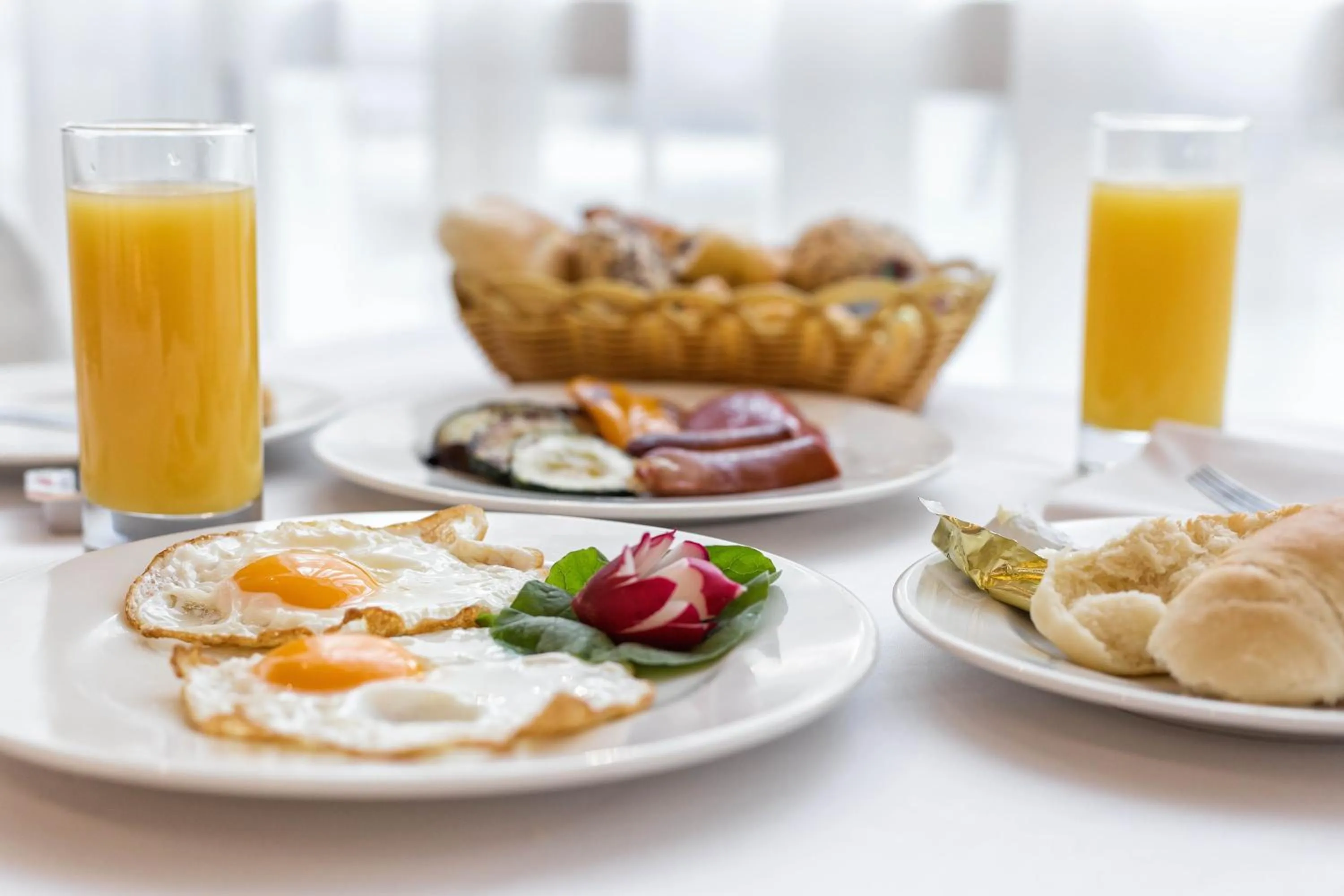 Food and drinks in Villa Arausa