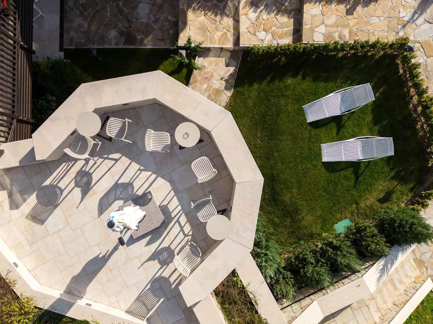 Property building in Armaco Residence