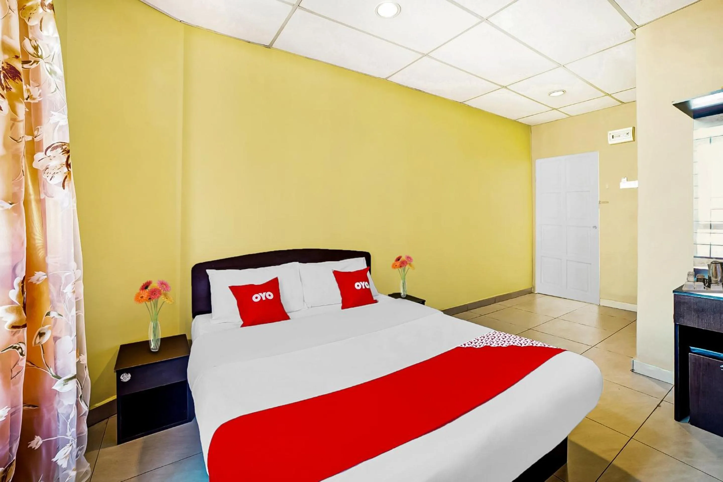 Bedroom, Bed in Hotel Lii View