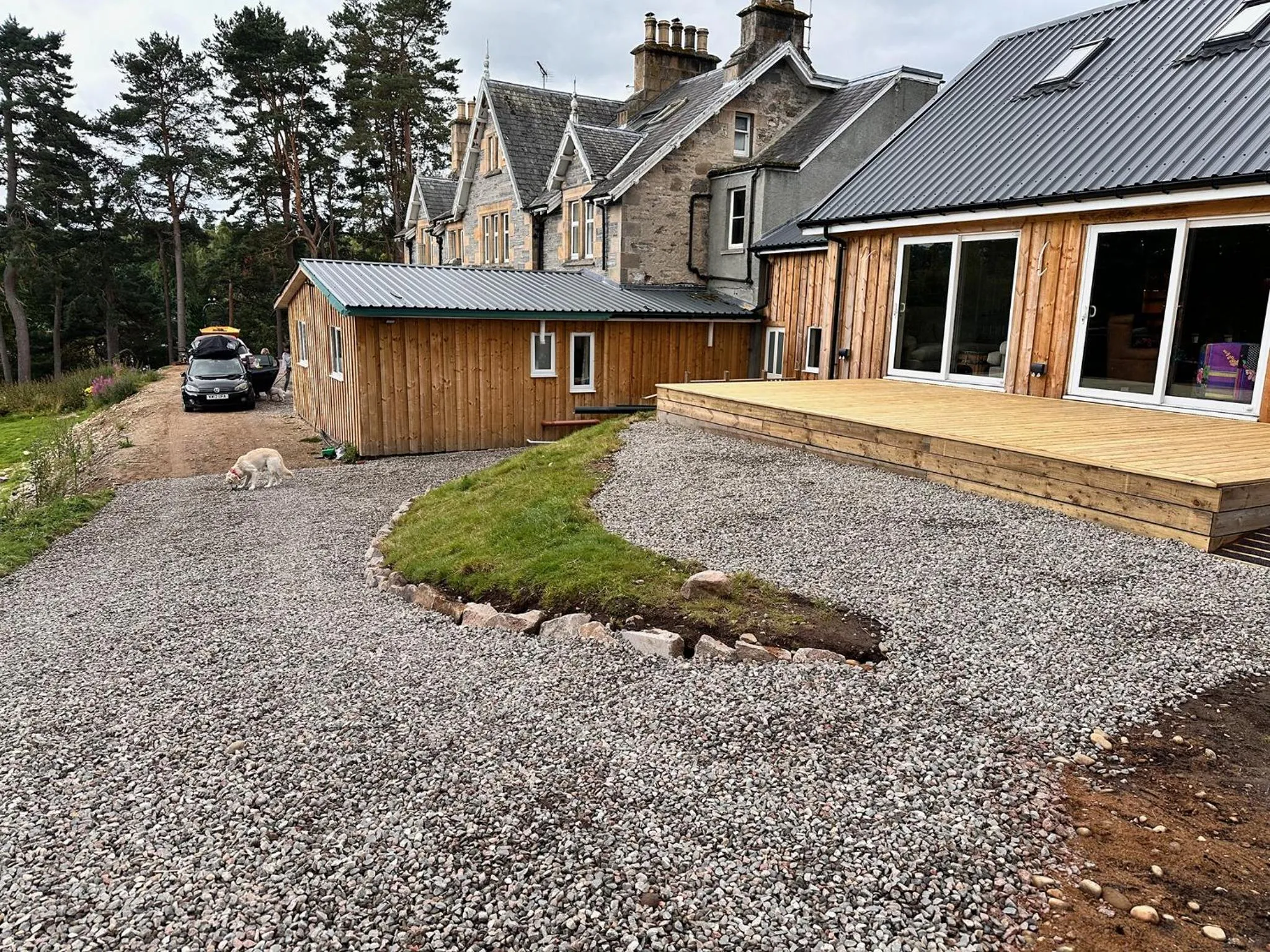 Property building in Forces Manor