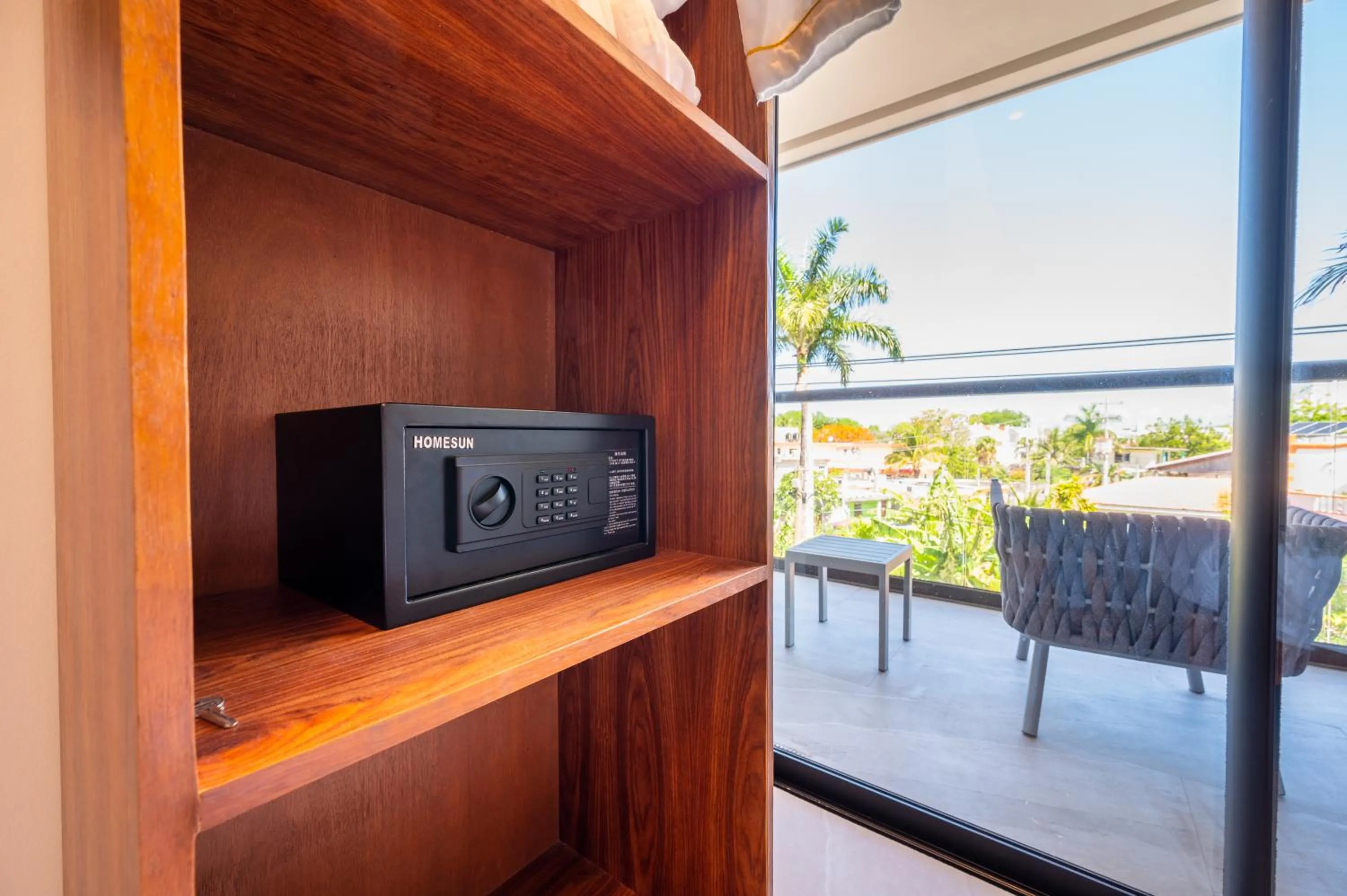 safe in Kippal - Modern Oasis - ApartHotel