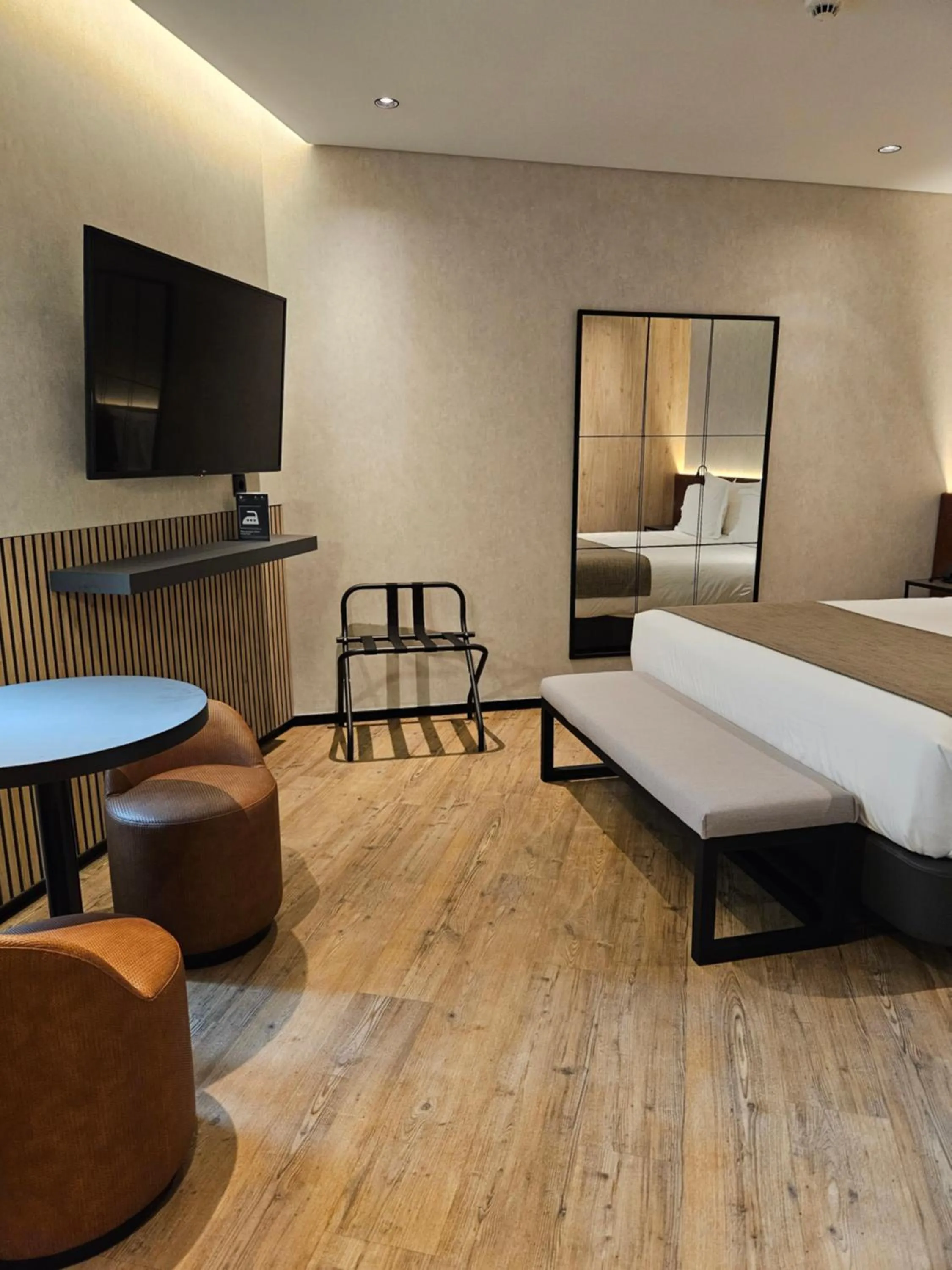 Bedroom, Bed in Hotel Principe Avila