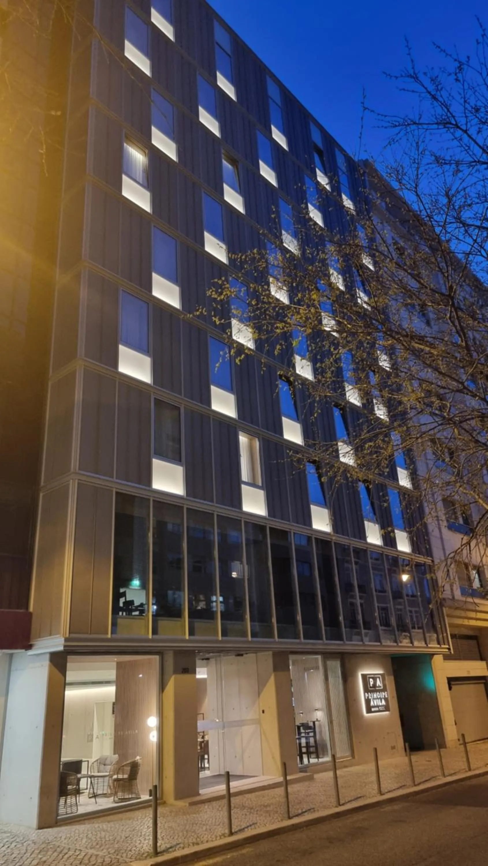 Facade/entrance in Hotel Principe Avila