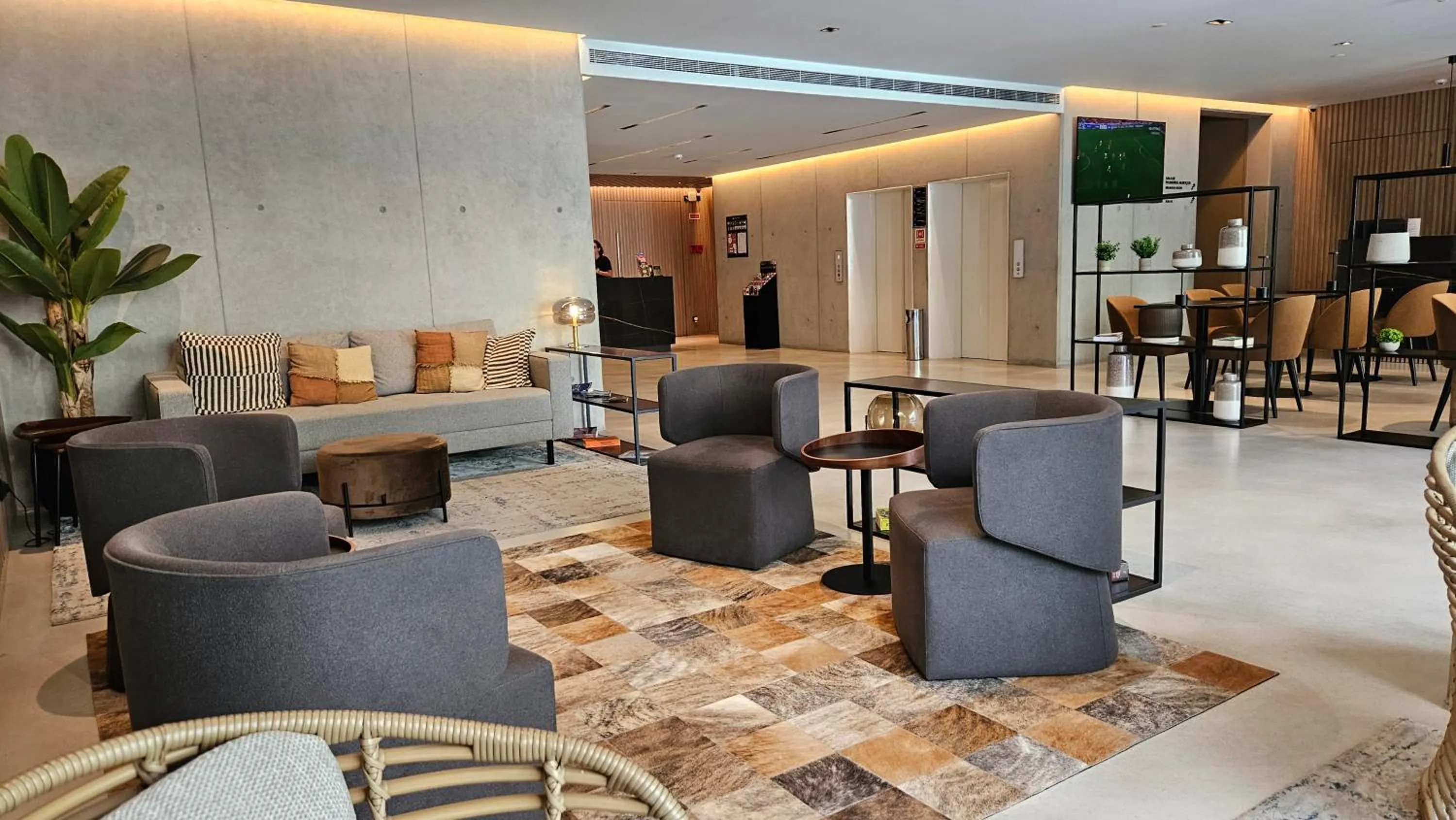 Lounge or bar in Hotel Principe Avila