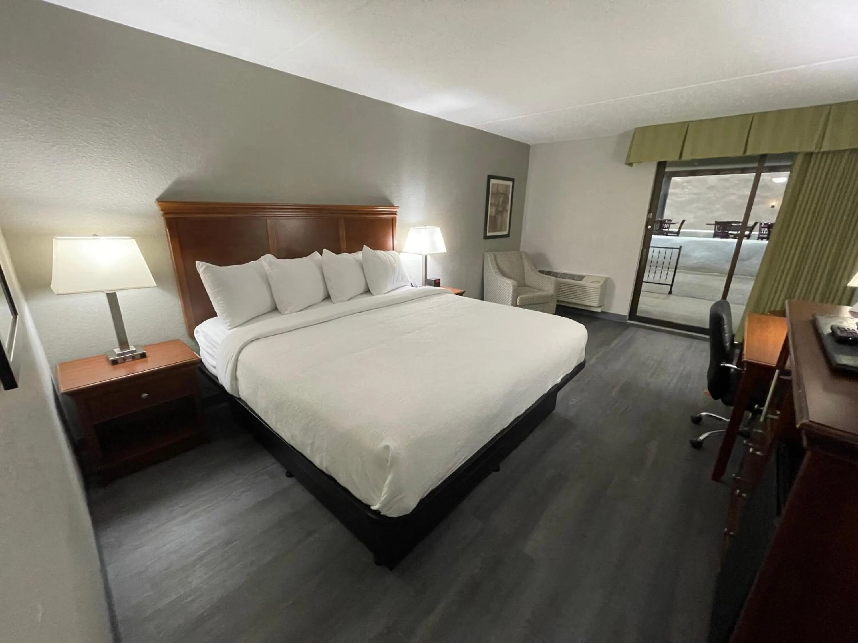 Bed in Pine Lake Resort and Banquets
