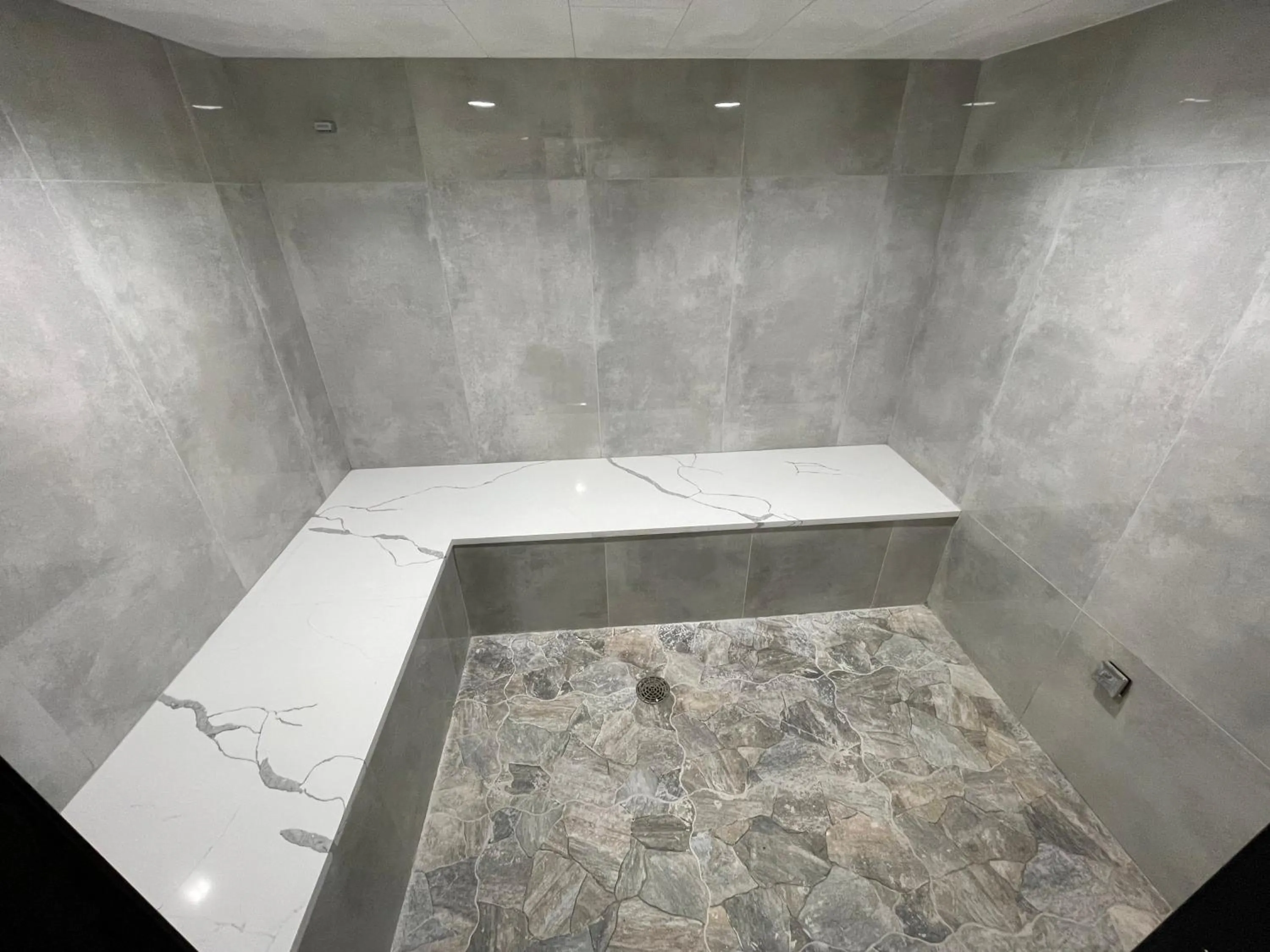 Steam room in Pine Lake Resort and Banquets