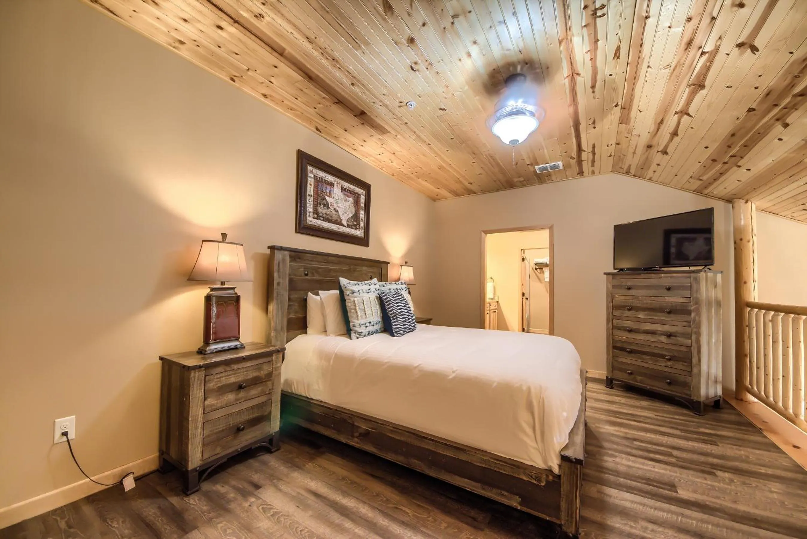 Other, Bed in Old Mills Resort OM A13