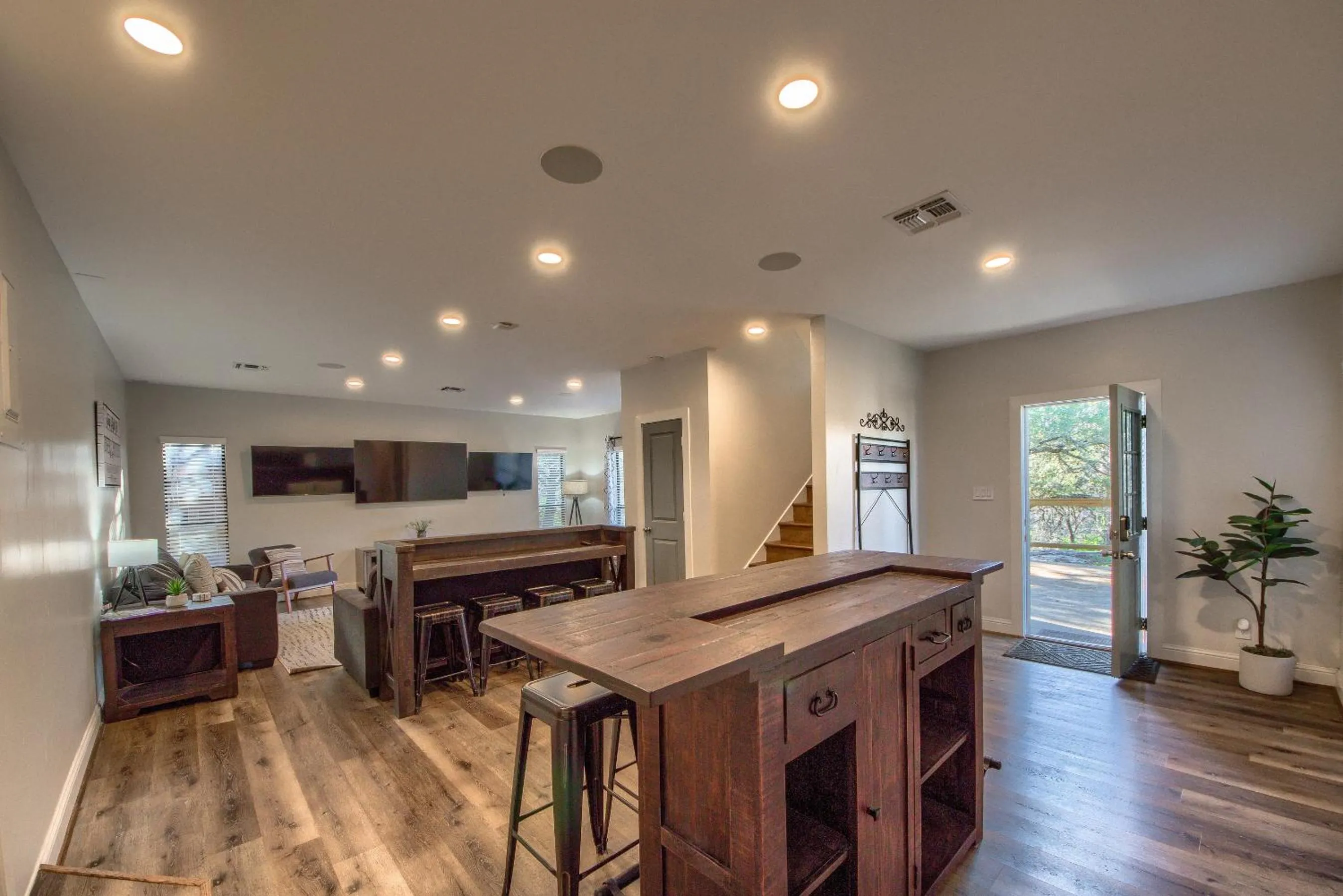 Other in CL 954 River Cliff Retreat