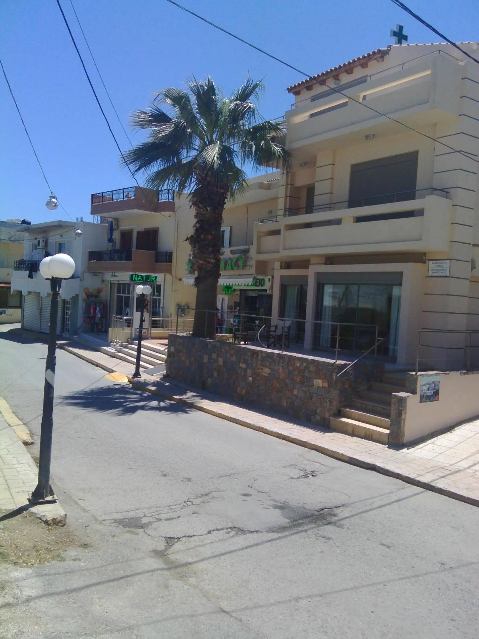 Facade/entrance in Maria Apartments