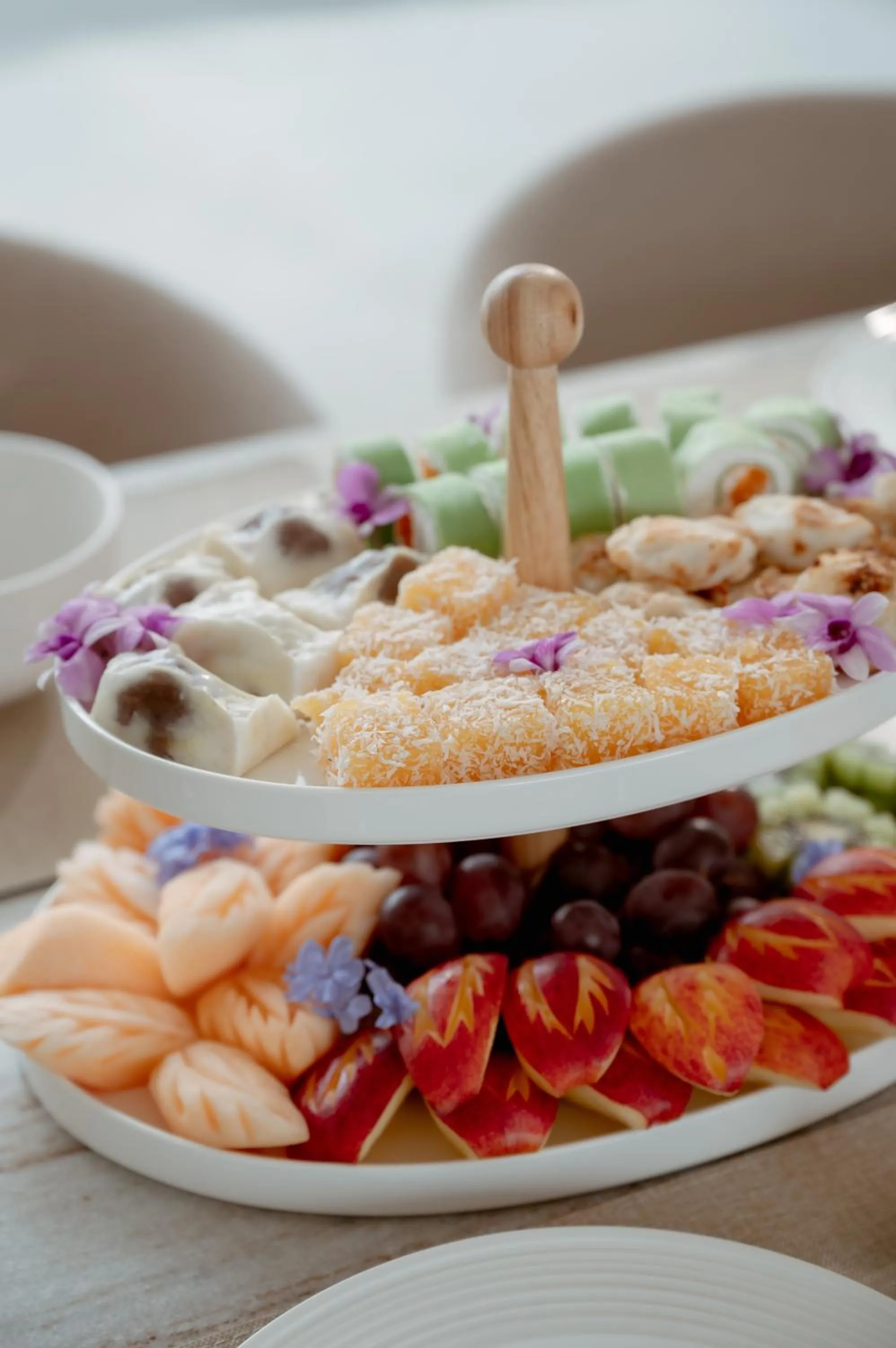 Food and drinks in Villa Paramount 2