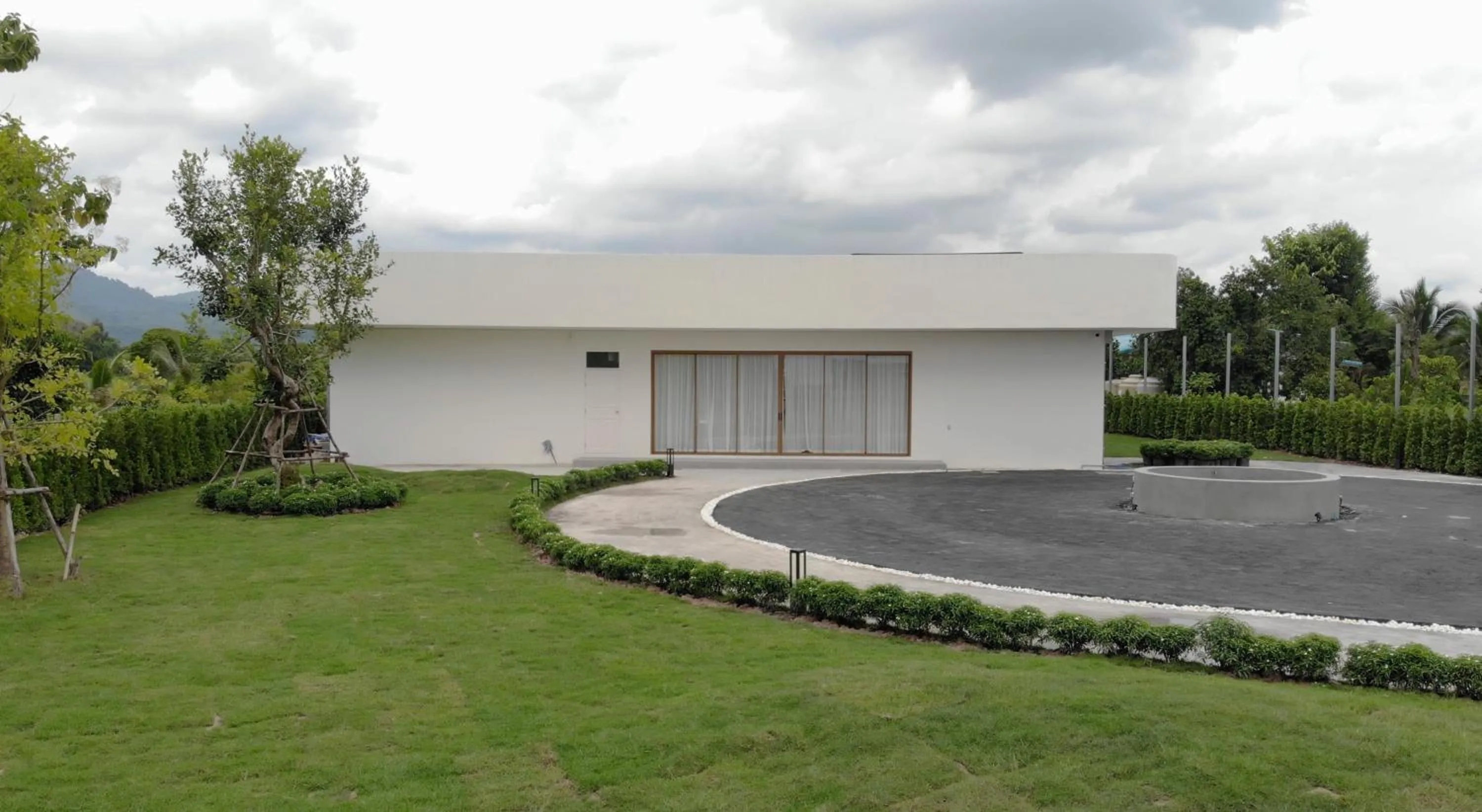 Garden in Villa Paramount 2