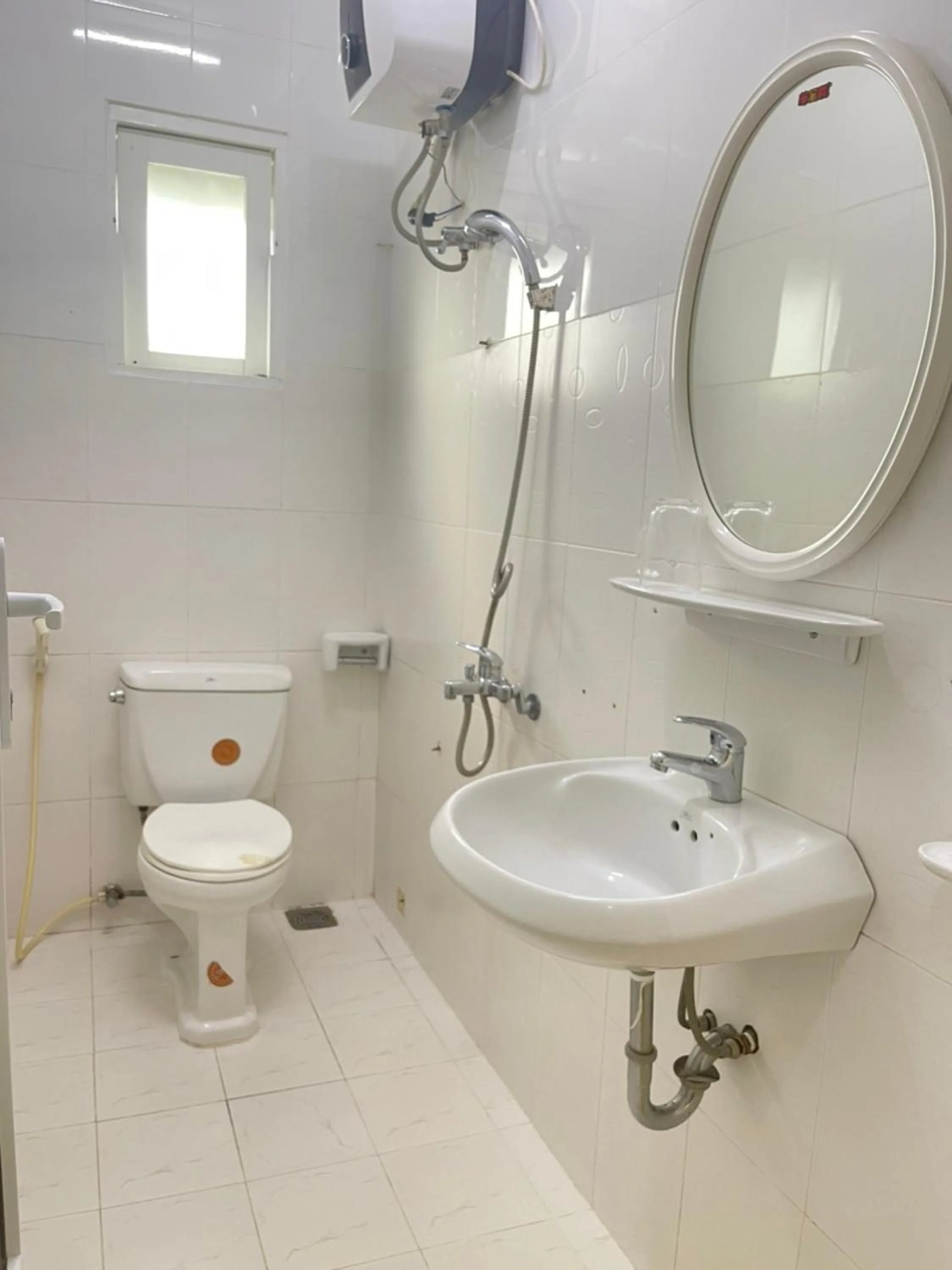 Bathroom in Hân Hoan Hotel