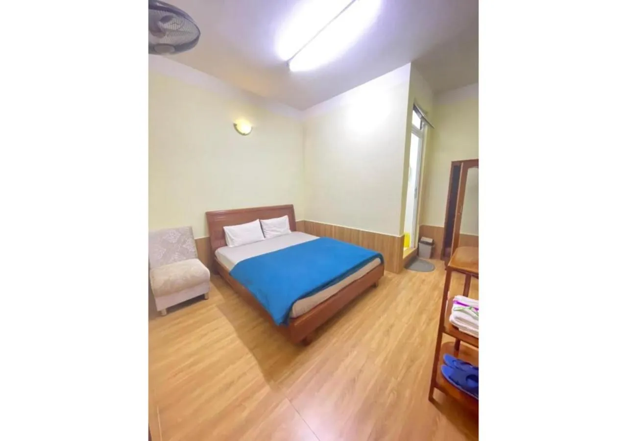 Bedroom, Bed in Hân Hoan Hotel