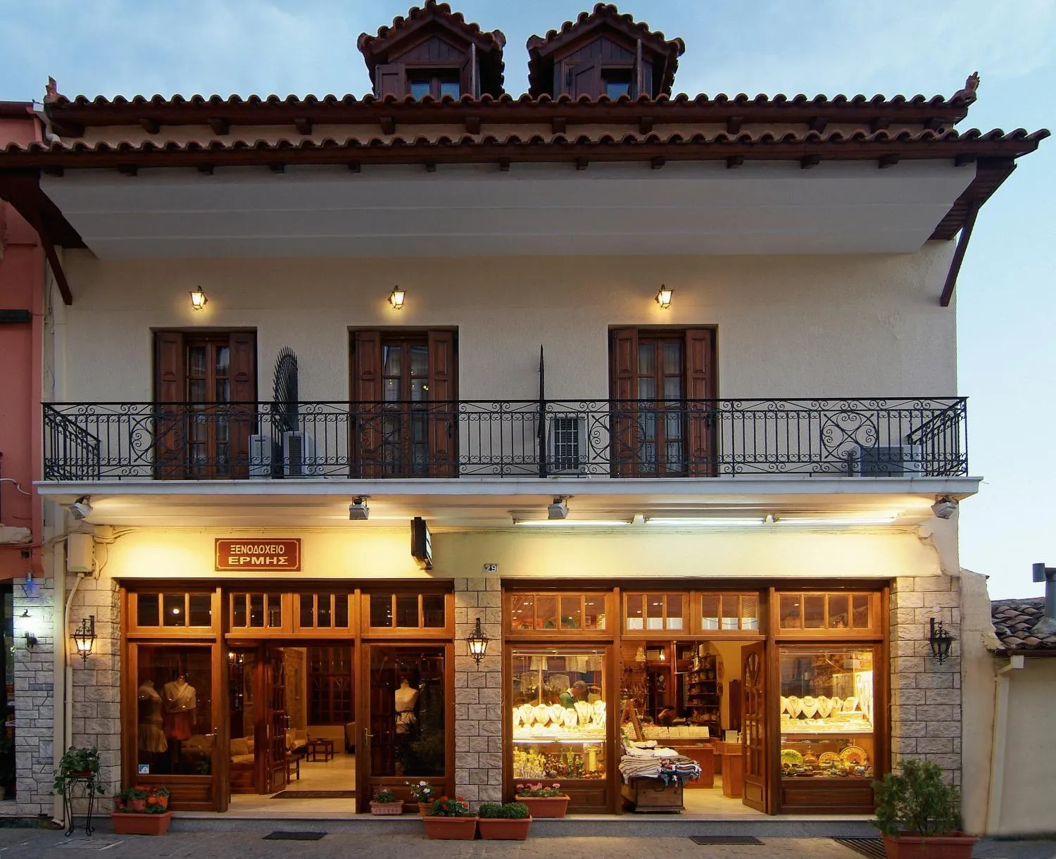 Facade/entrance in Hermes Delphi Hotel