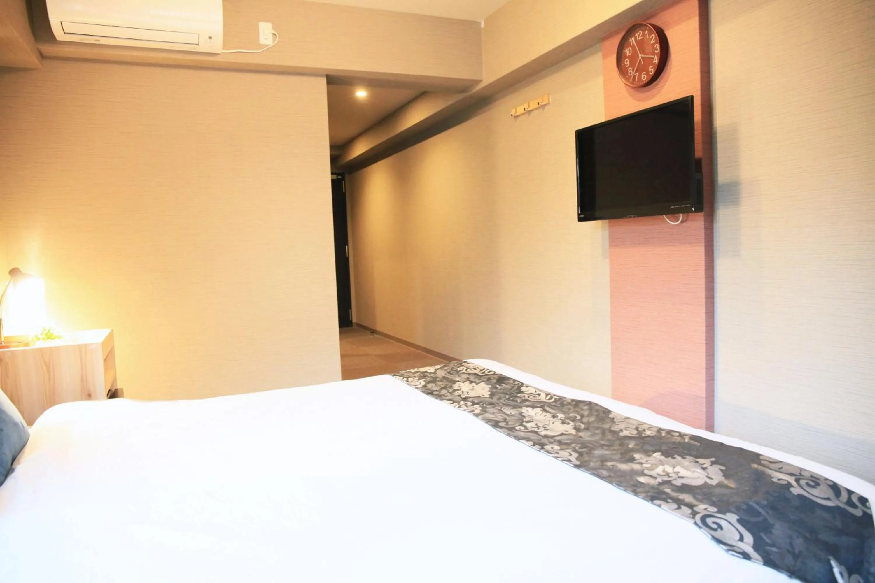 Photo of the whole room, Bed in HOTEL LEGASTA KYOTO SHIRAKAWA SANJO