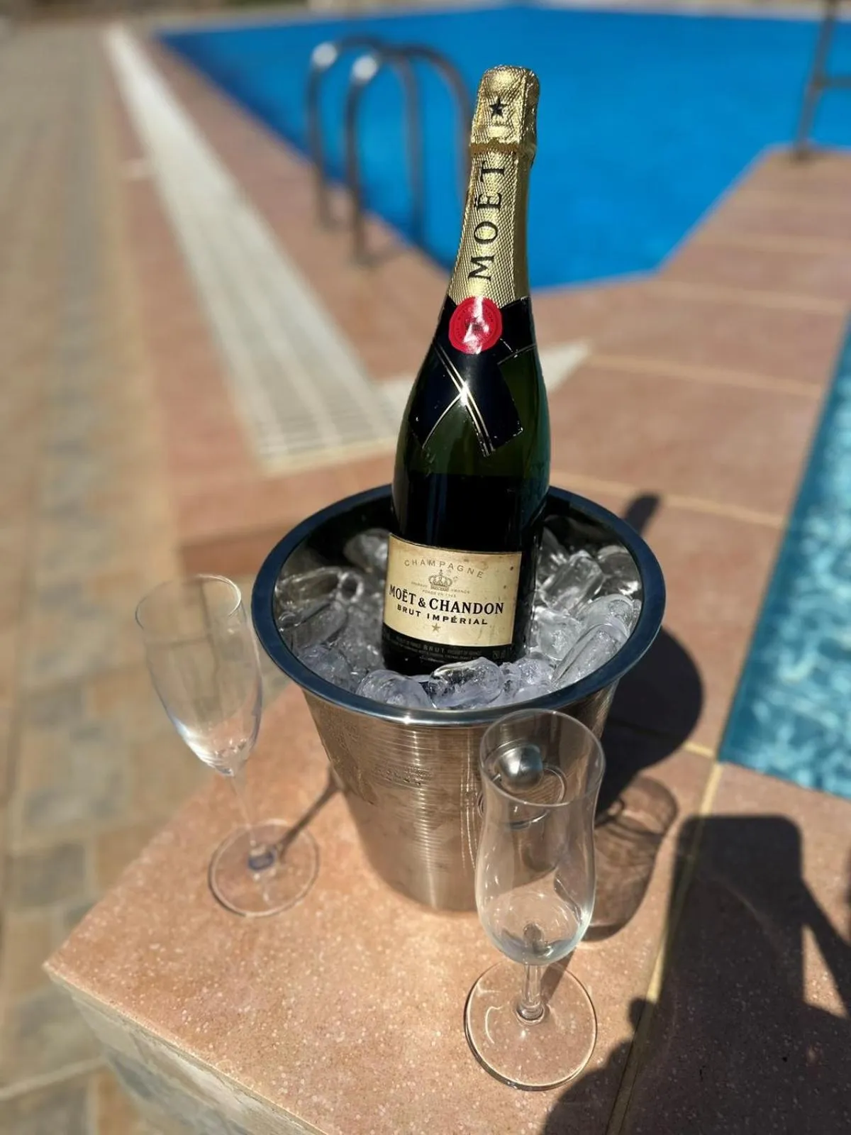 Alcoholic drinks in Europa Beach Hotel