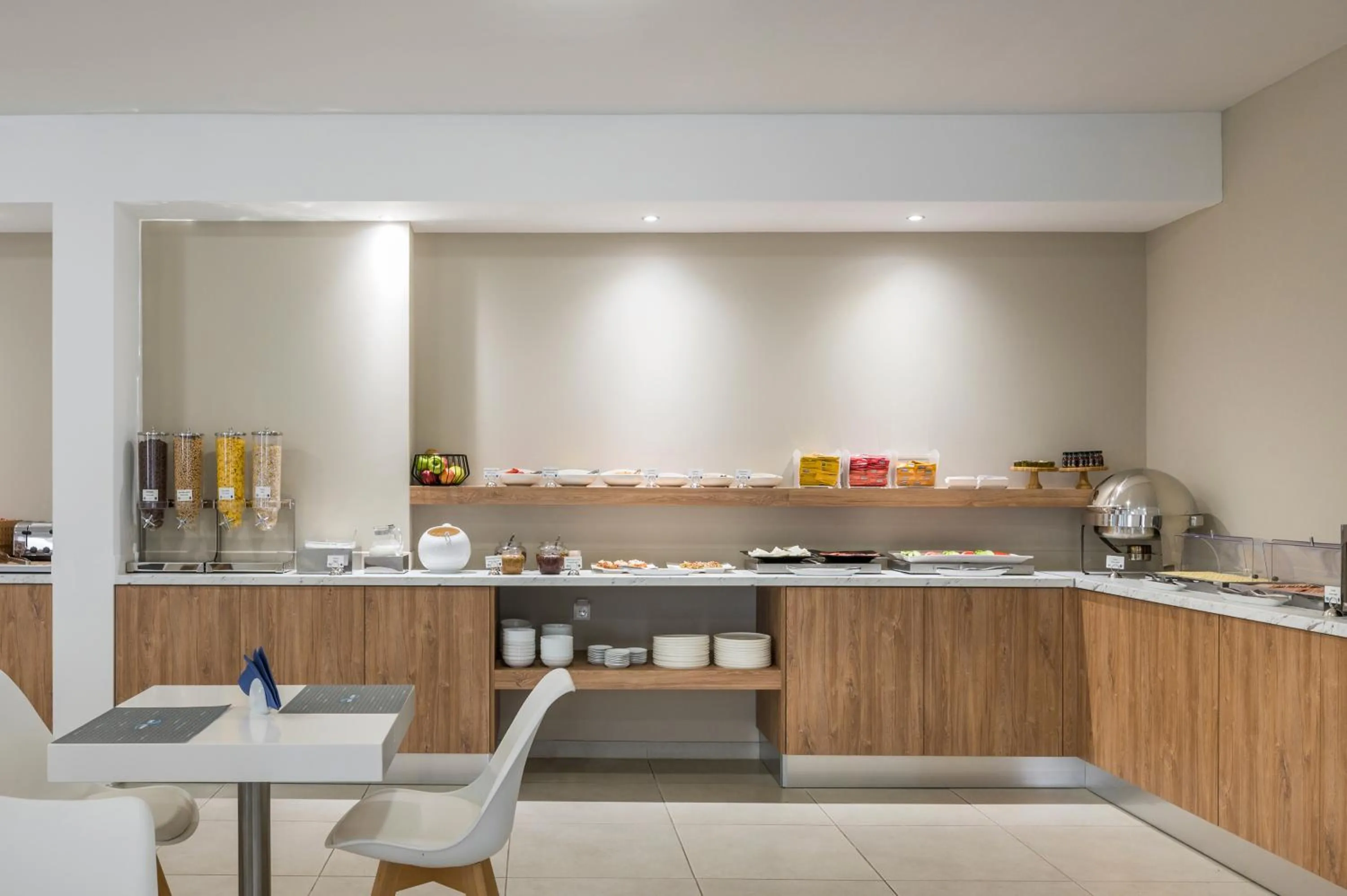 Buffet breakfast in Sea View Hotel & Apartments