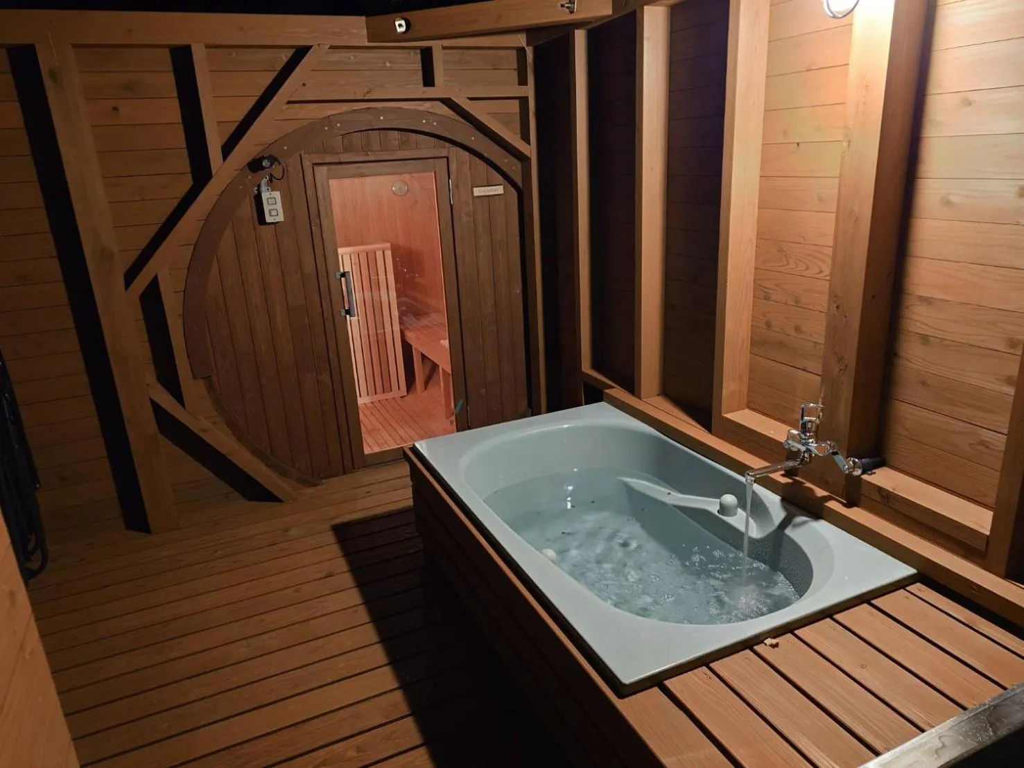 Sauna in Sea-Dweller