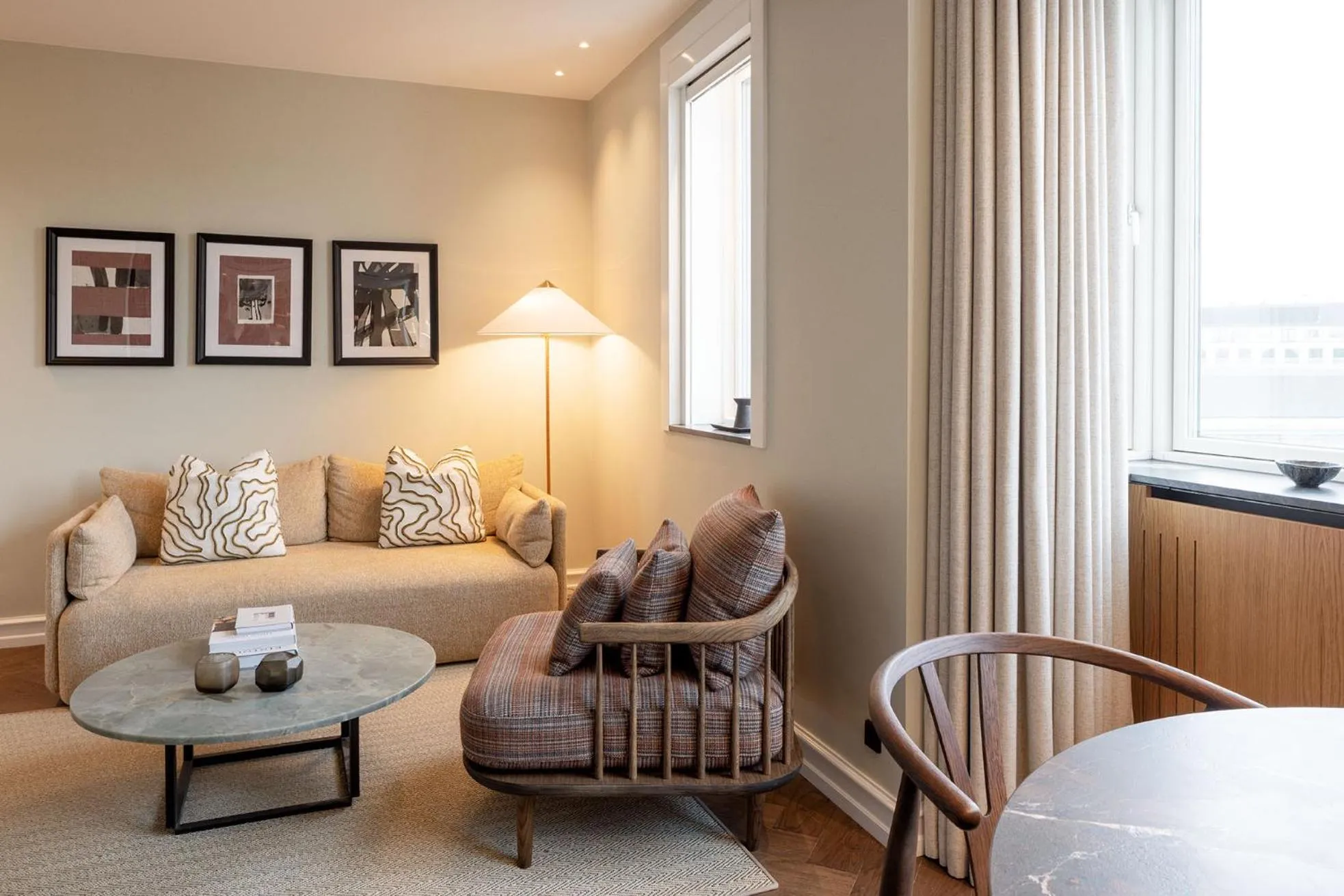 Living room in Hypernym Hotel & Suites