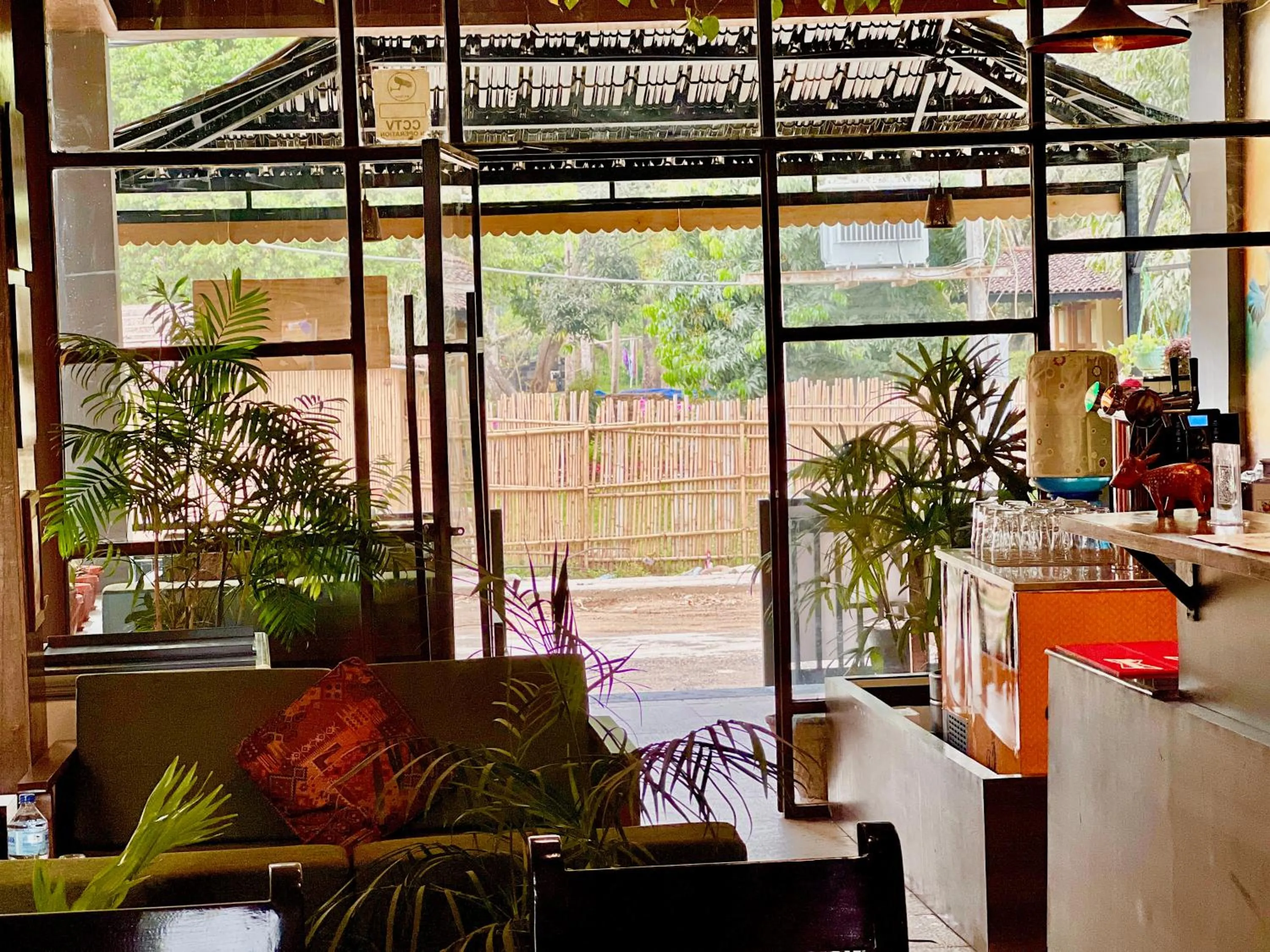 Restaurant/places to eat in Sauraha Holiday Home Riverside by managed Hotel Surya Adventure