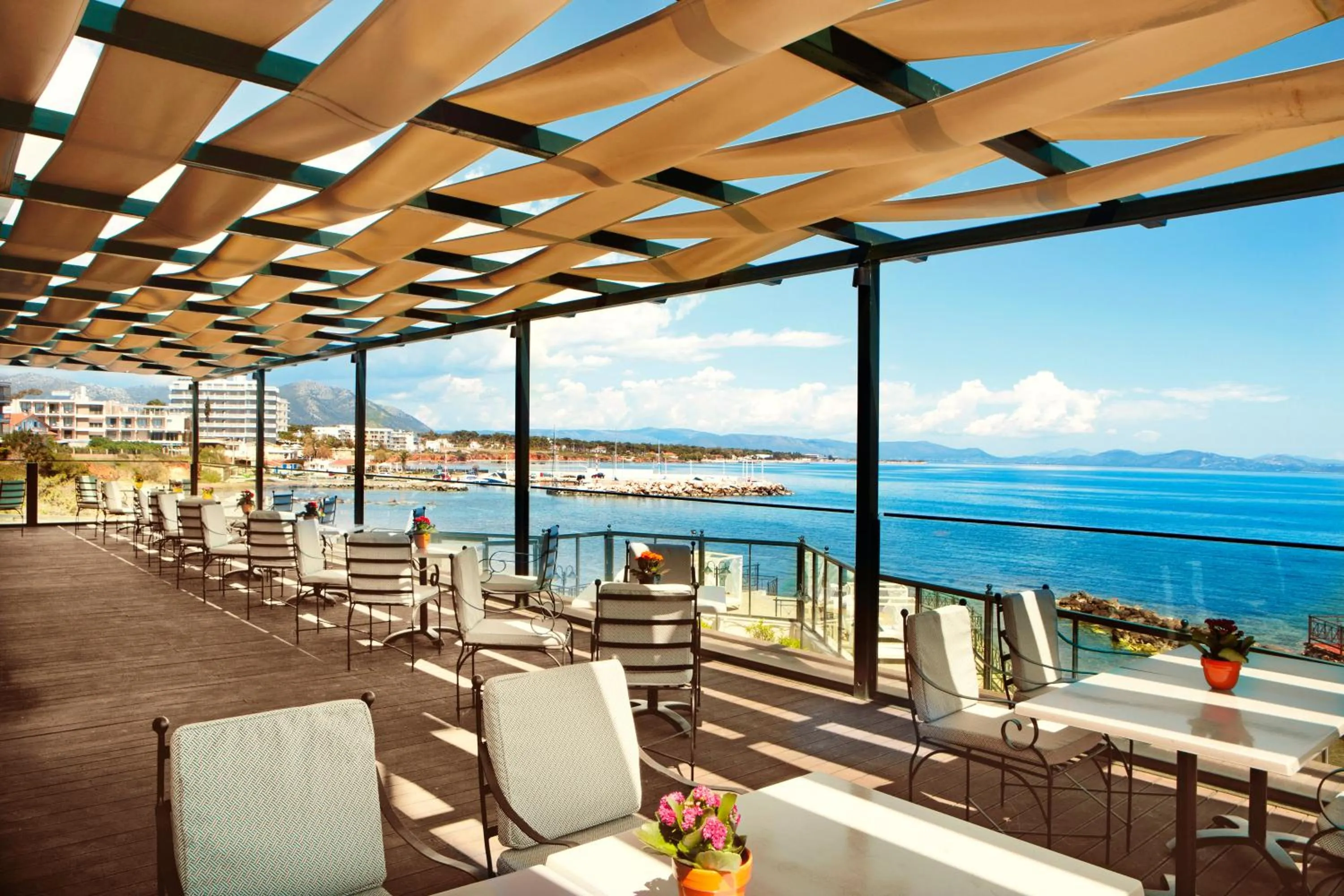 Zeus Essence Ramada by Wyndham Athens