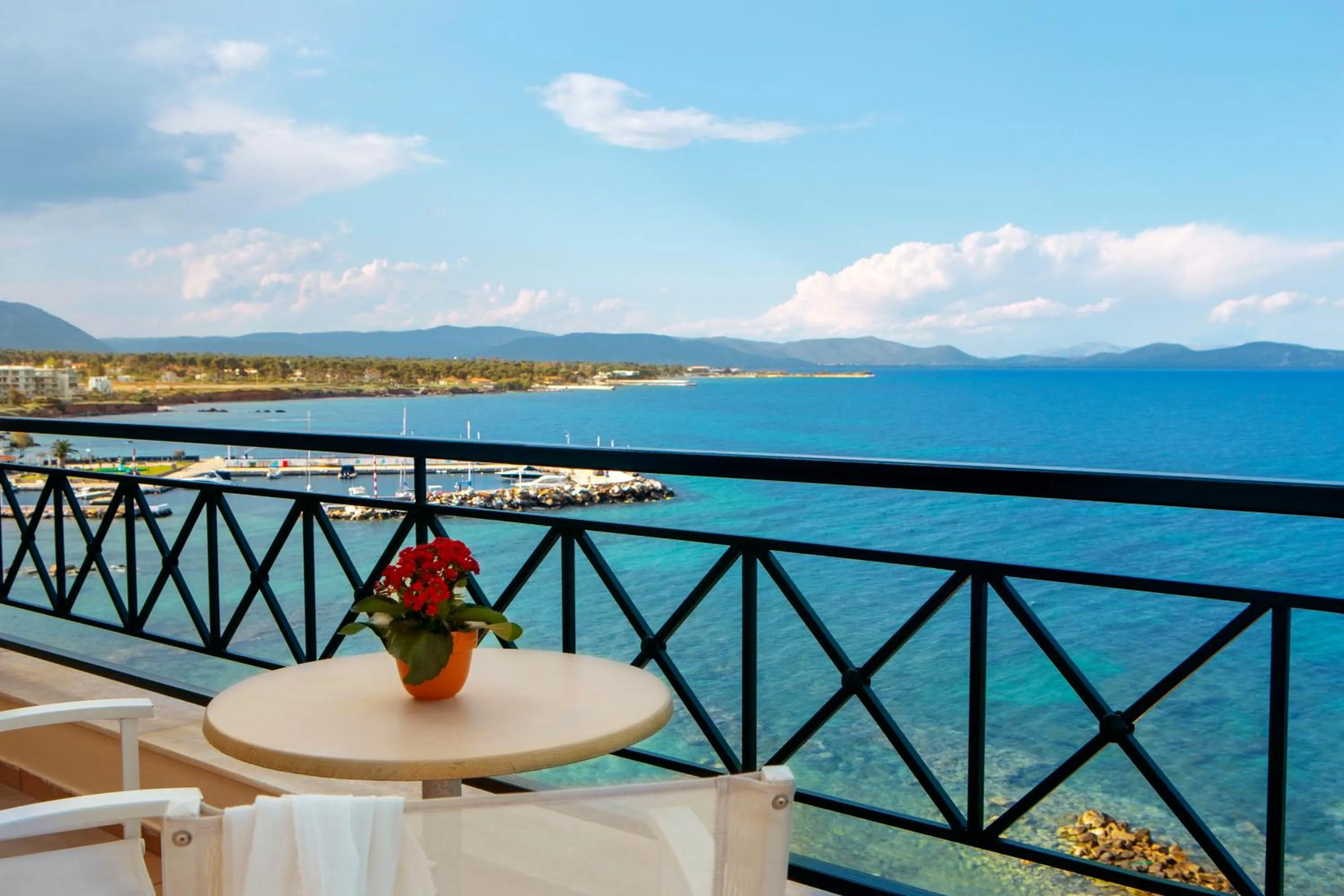 Zeus Essence Ramada by Wyndham Athens