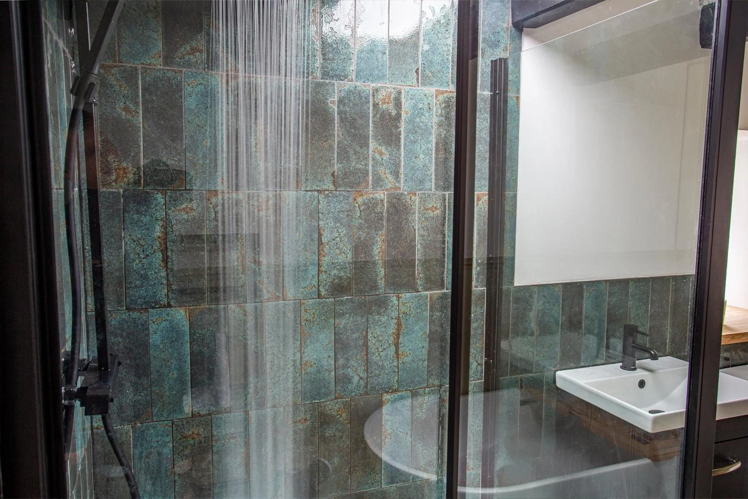 Bathroom in Whitby Boutique - Mast Cottage