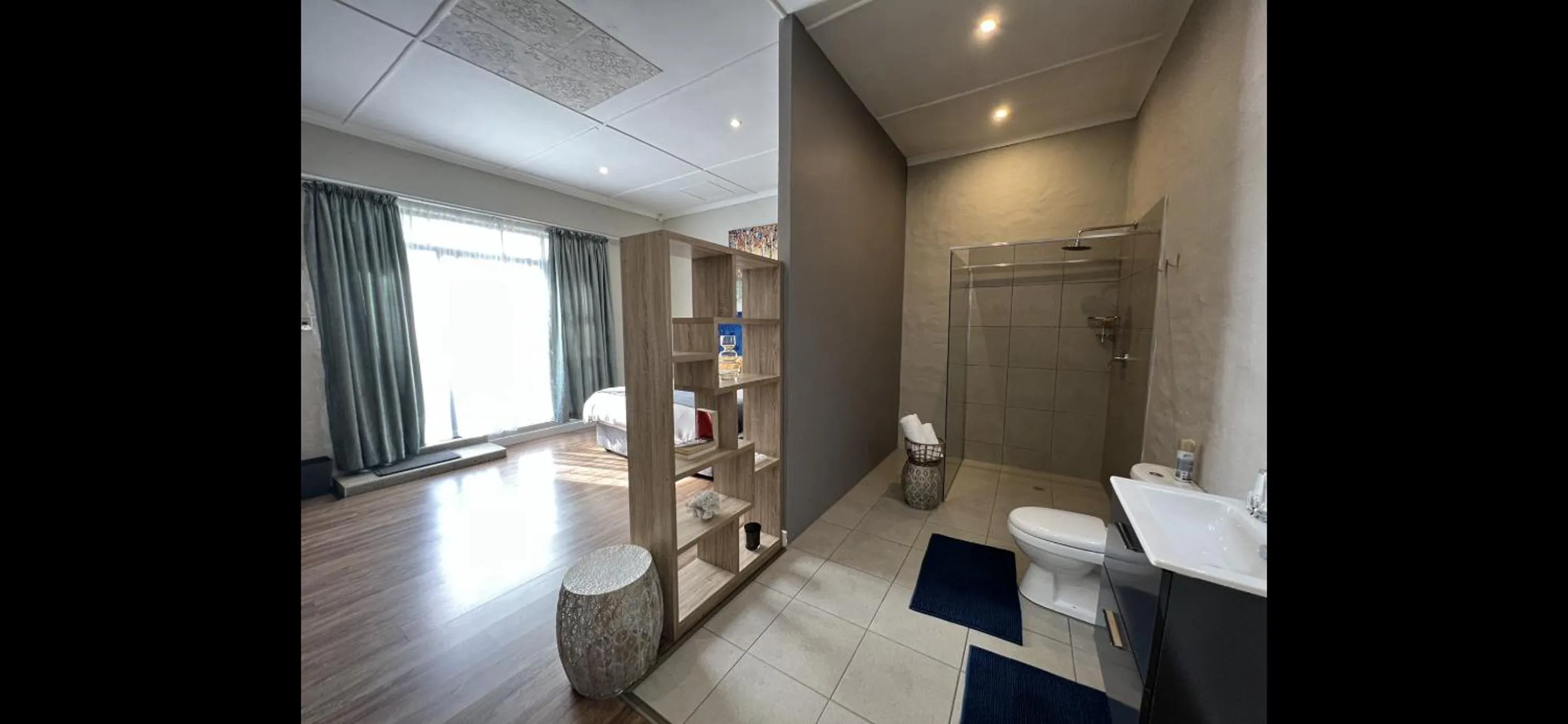 Bathroom, Bed in Le'Ciara Luxury Guest House