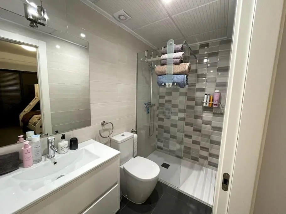 Modern Apartment with pool area