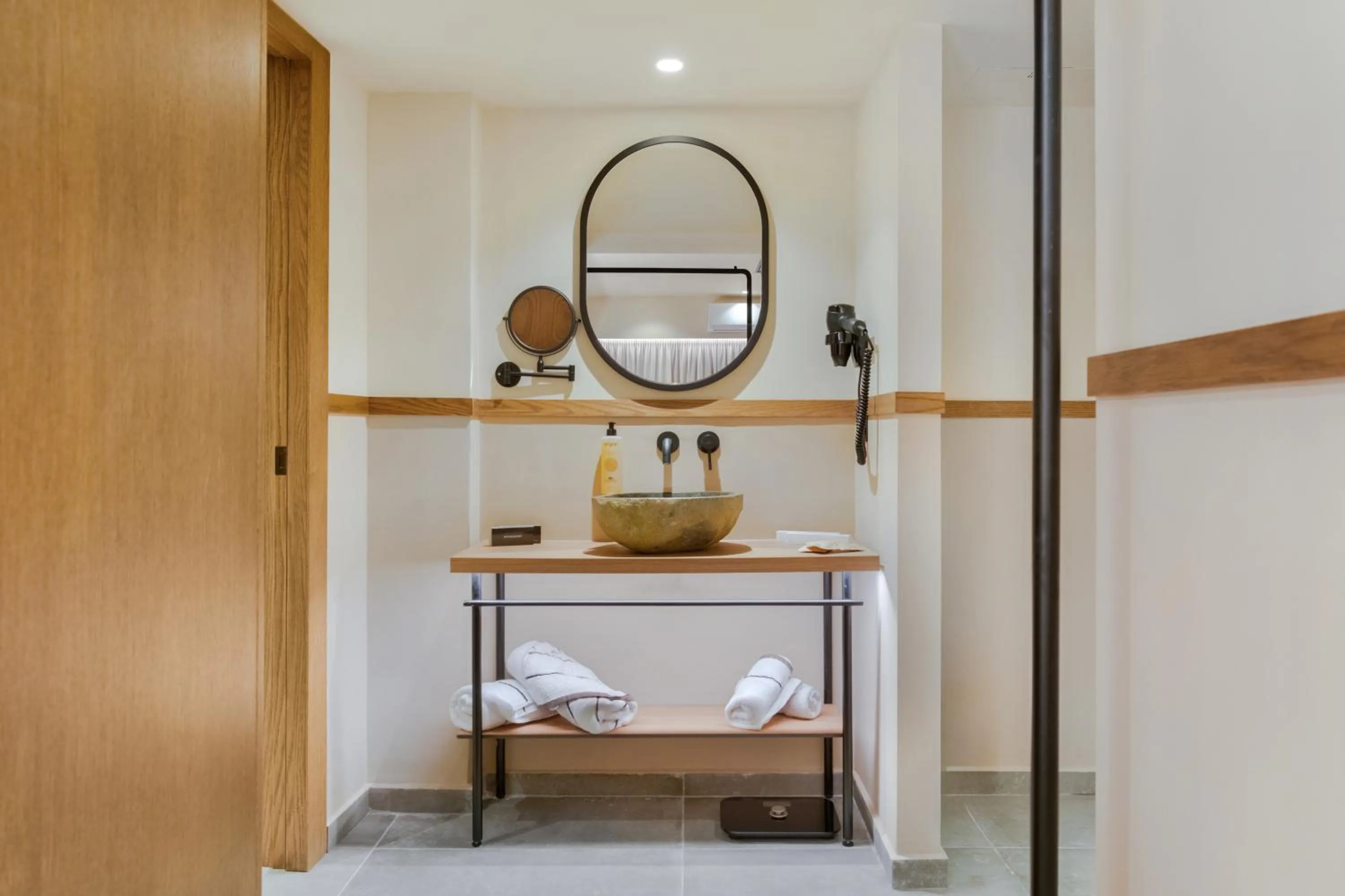 Bathroom in Capsis Astoria Heraklion