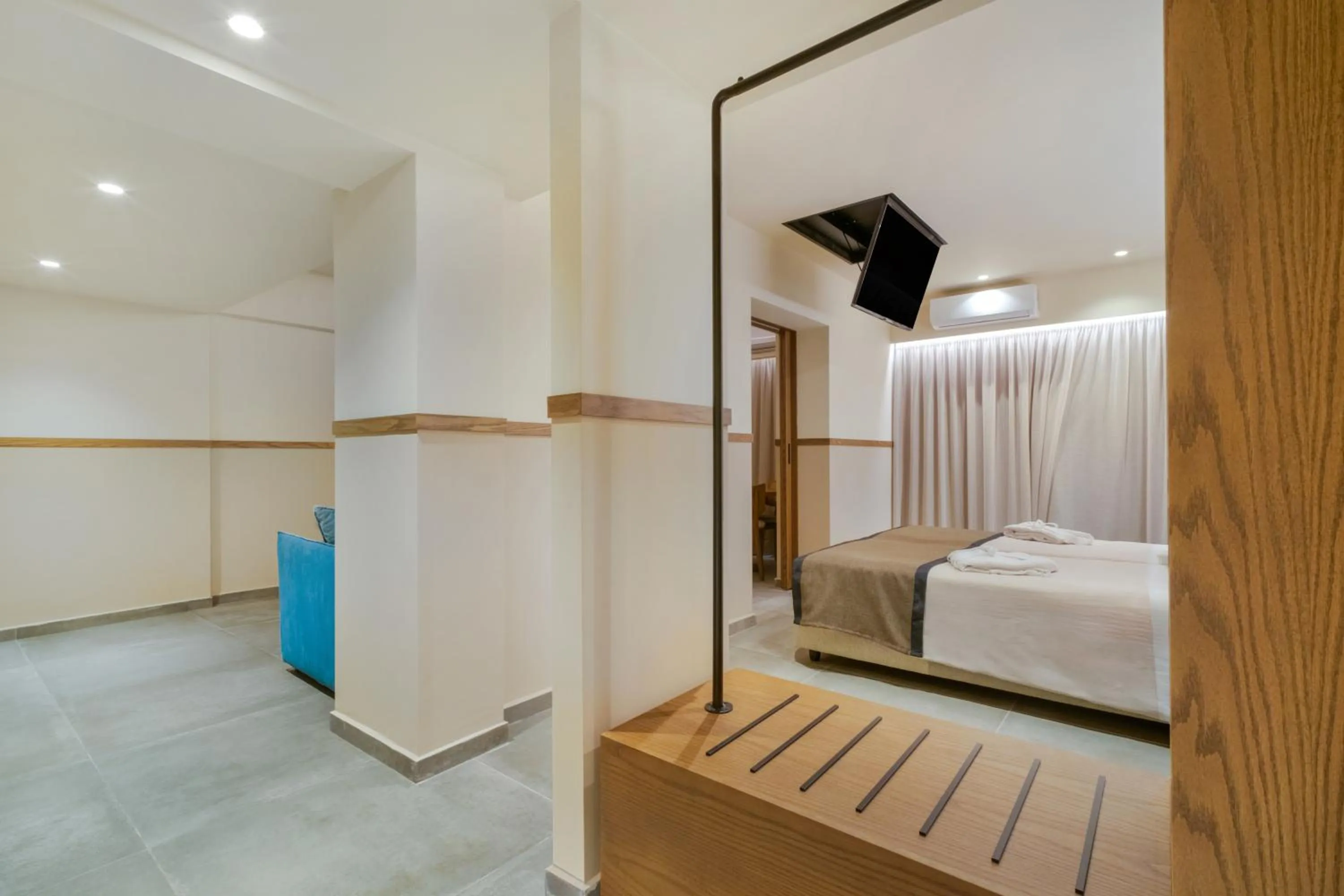 Bedroom, Bed in Capsis Astoria Heraklion