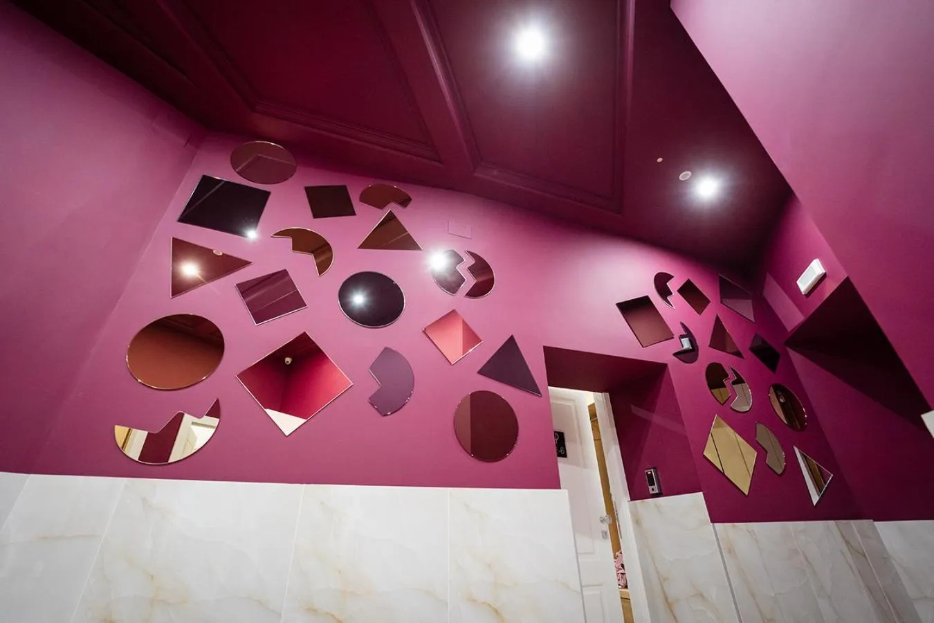 Lobby or reception in P.C. Boutique H. LifeStyle, Napoli Centro, by ClaPa Group Dislocated Hospitality