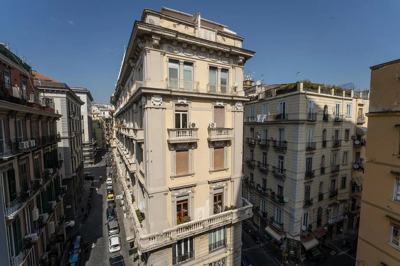 Property building in P.C. Boutique H. LifeStyle, Napoli Centro, by ClaPa Group Dislocated Hospitality