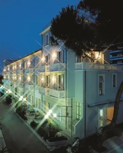 Hotel Loris - Valentini Family Village Hotel Loris - Valentini Family Village