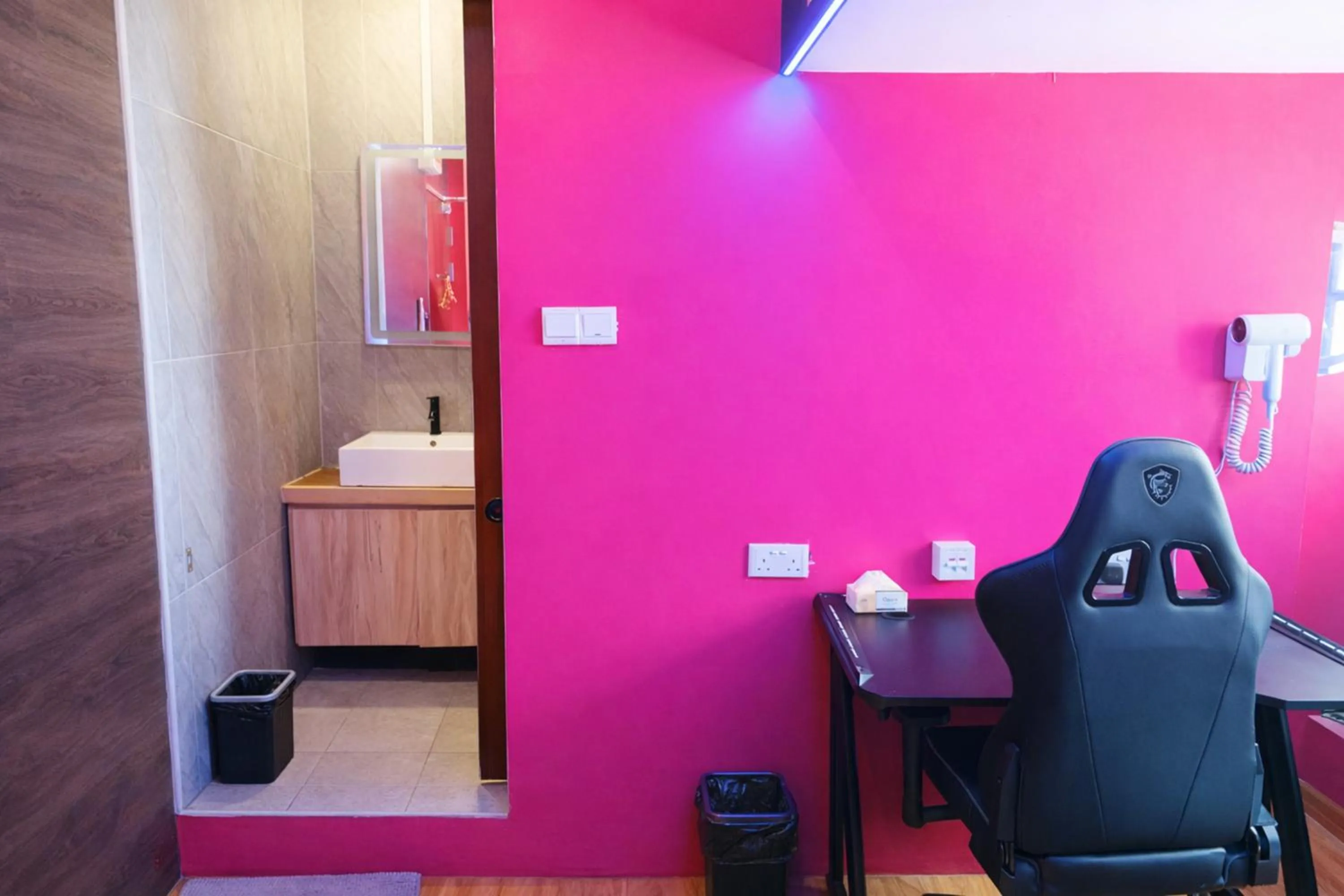 Arena eSports Hotel at Bugis Village