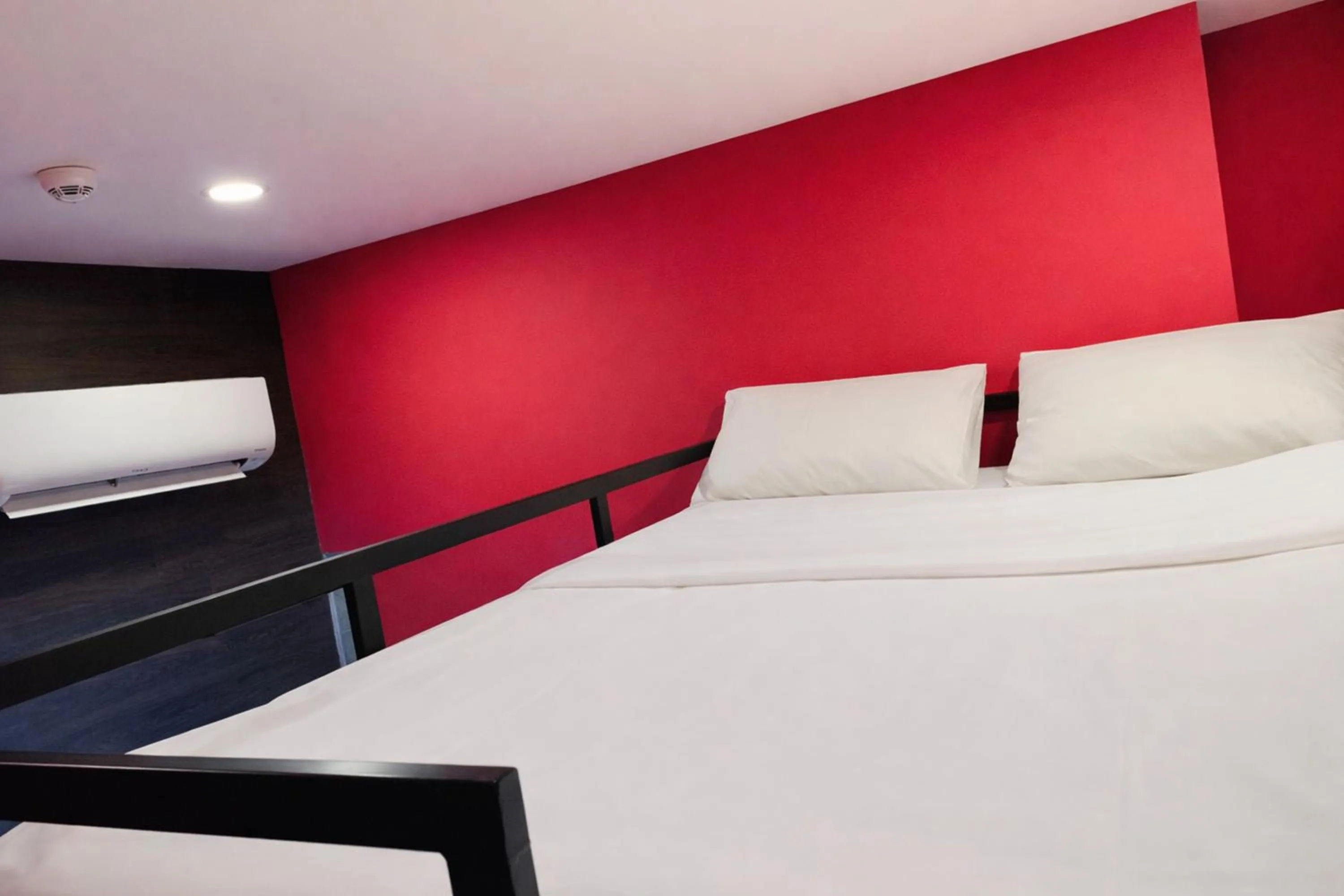 Arena eSports Hotel at Bugis Village